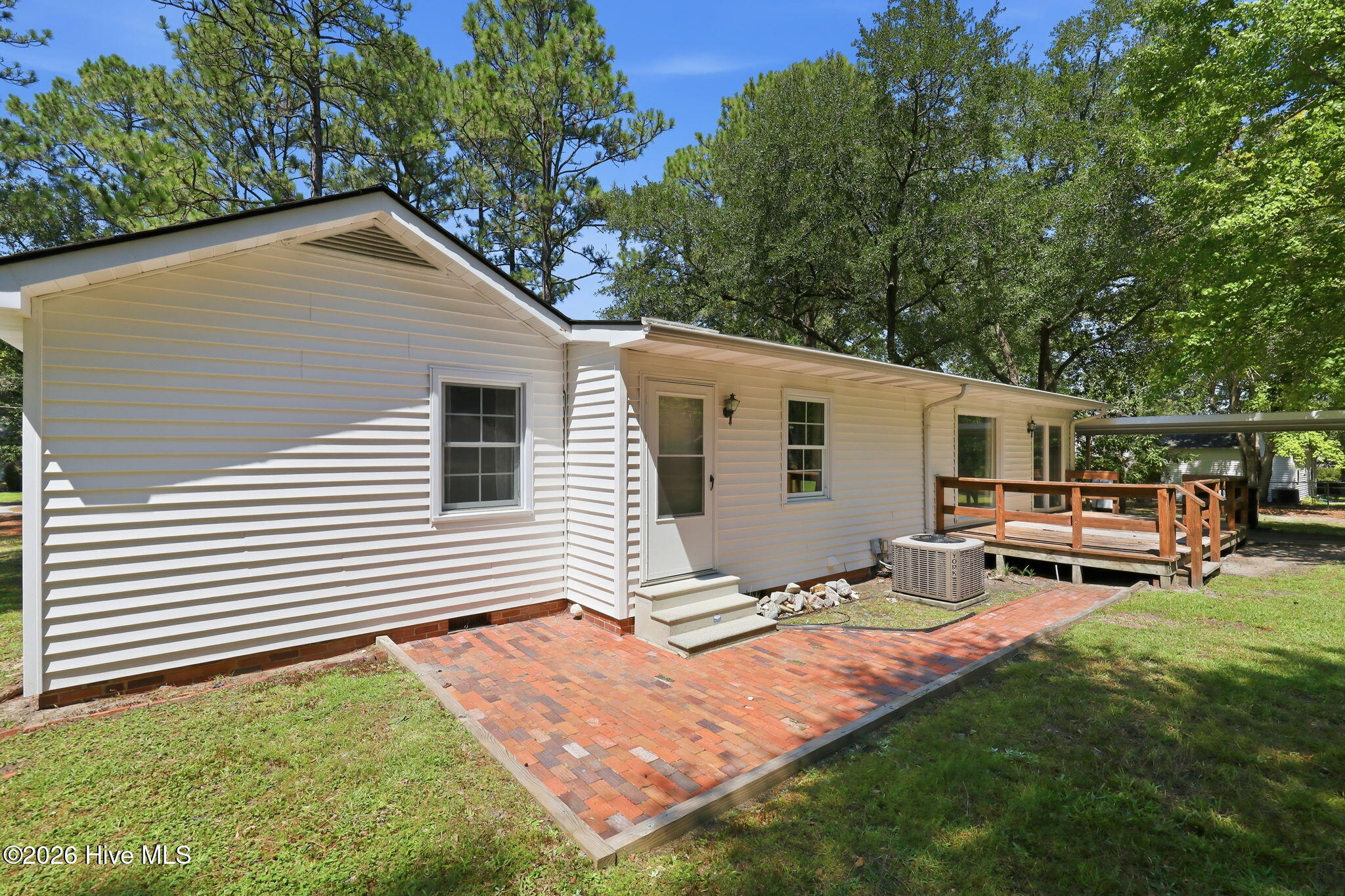 110 Campbell Street Property Photo 49