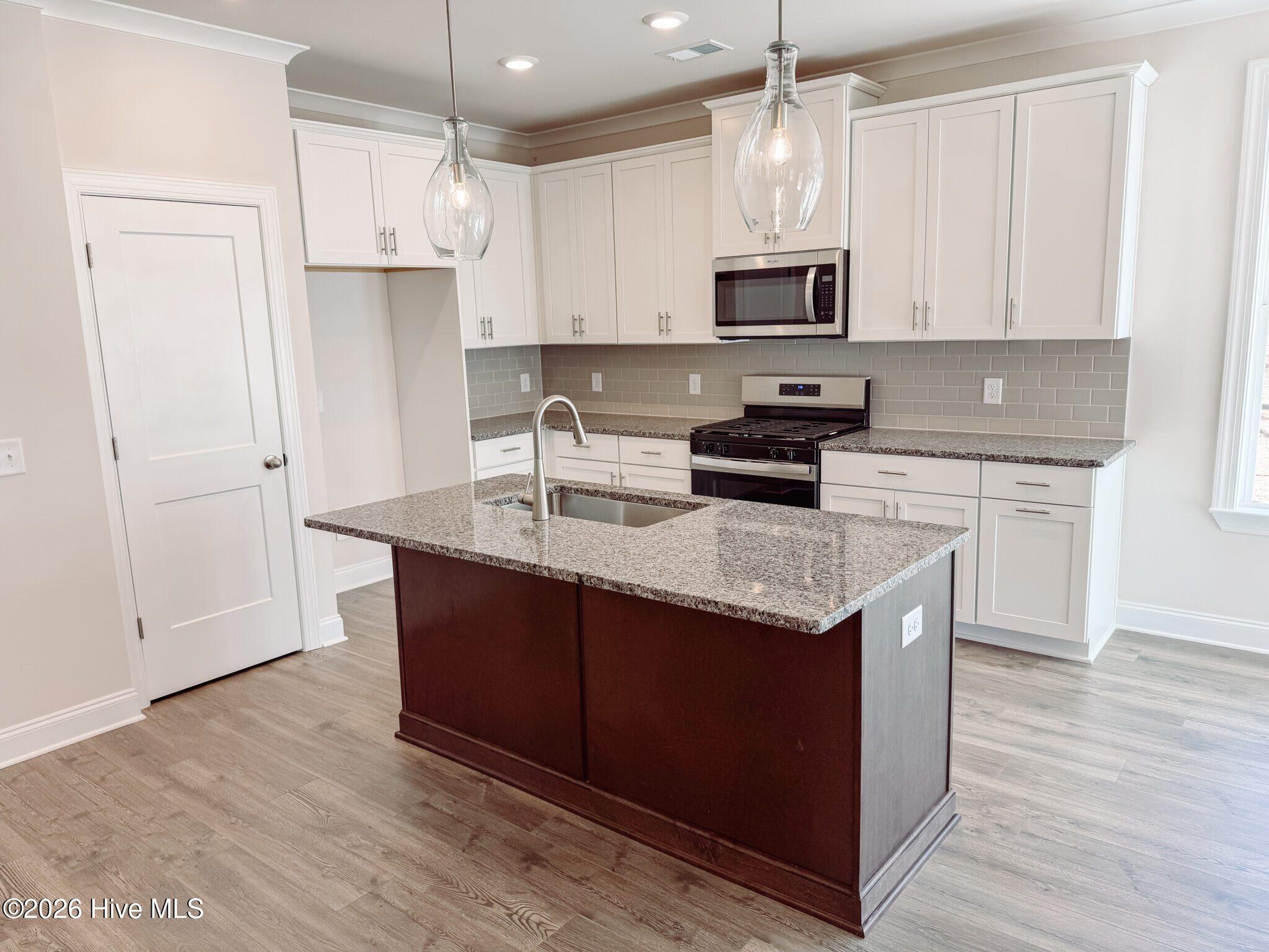 166 Sweetgum Loop Property Photo 9