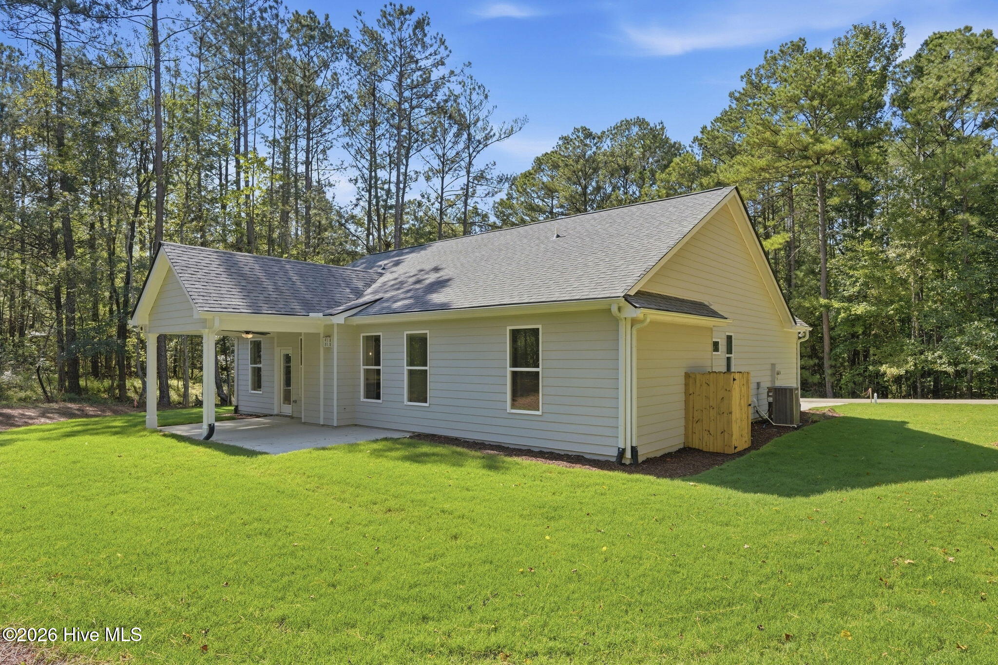 166 Sweetgum Loop Property Photo 44