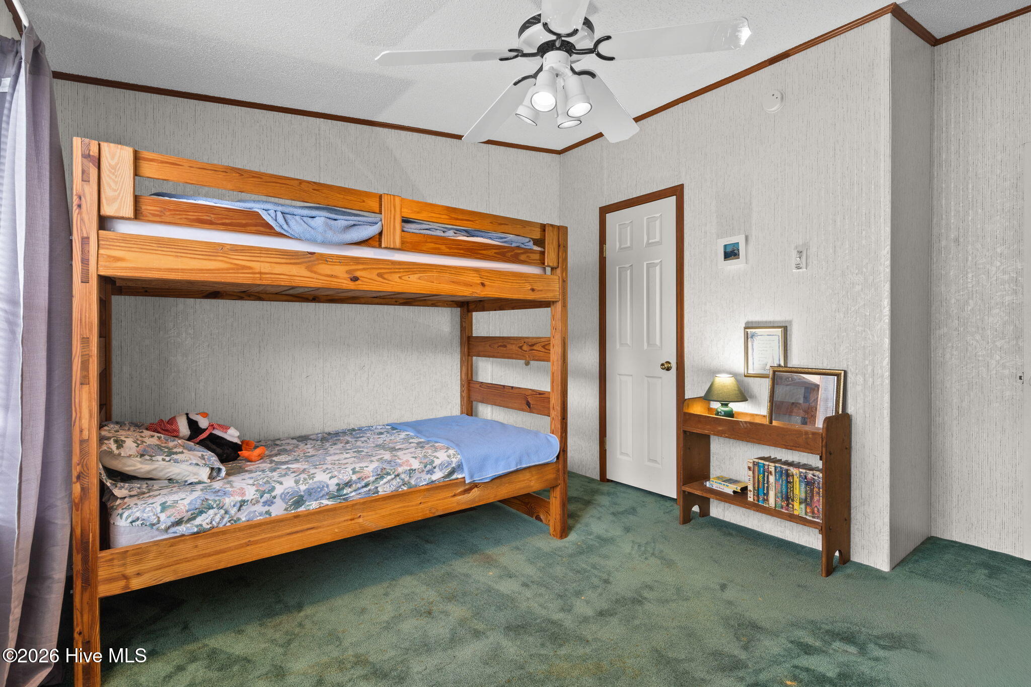 206 Live Oak Drive Property Photo 13