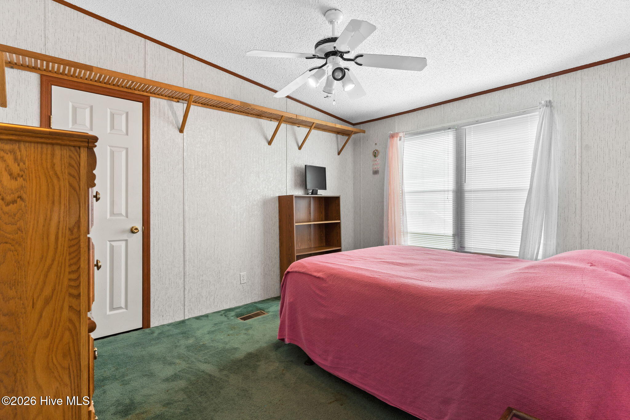 206 Live Oak Drive Property Photo 14