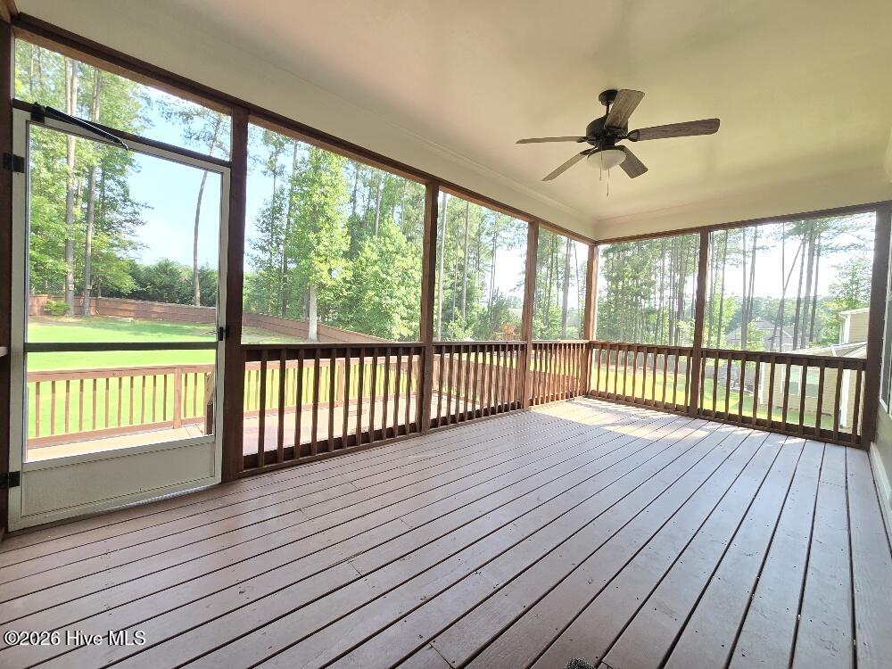 468 Rockport Drive Property Photo 6