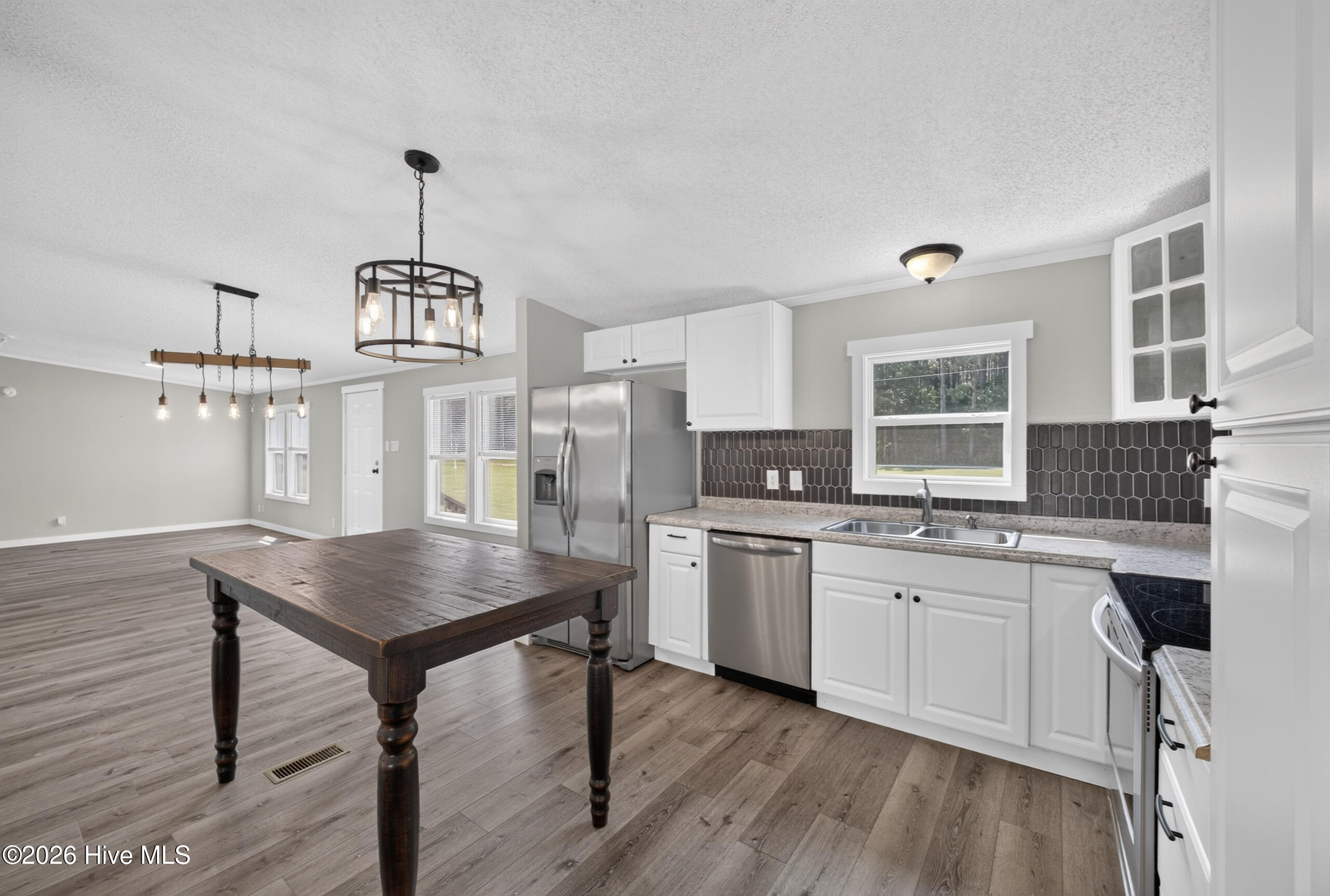 173 Zion Road Property Photo 4