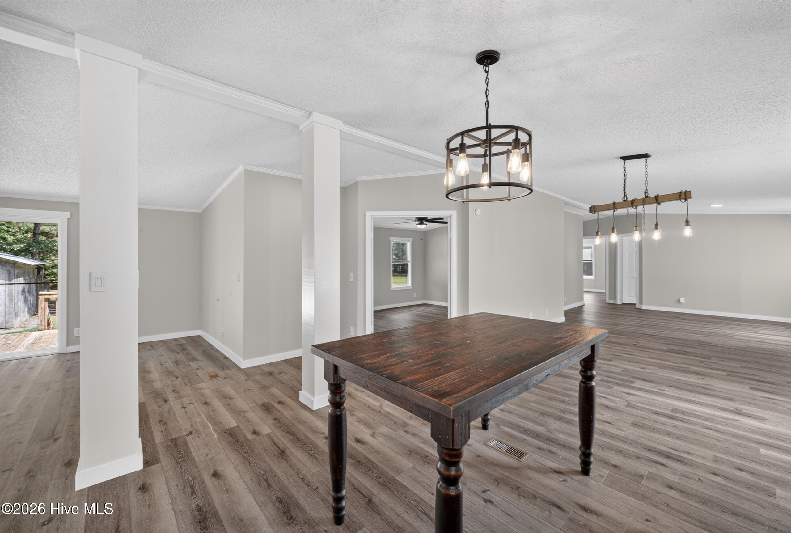 173 Zion Road Property Photo 6