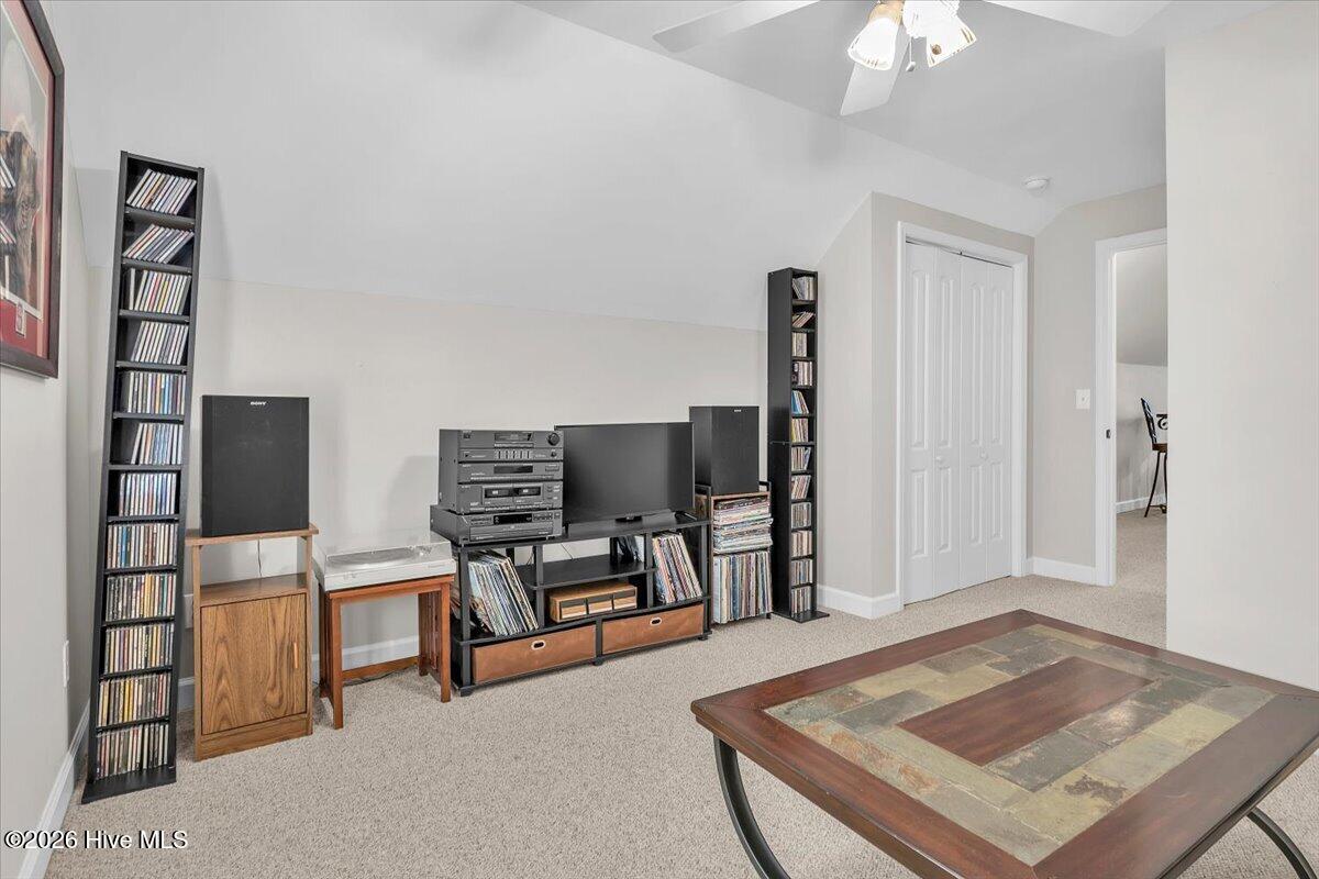 102 Sw 22nd Street Property Photo 34