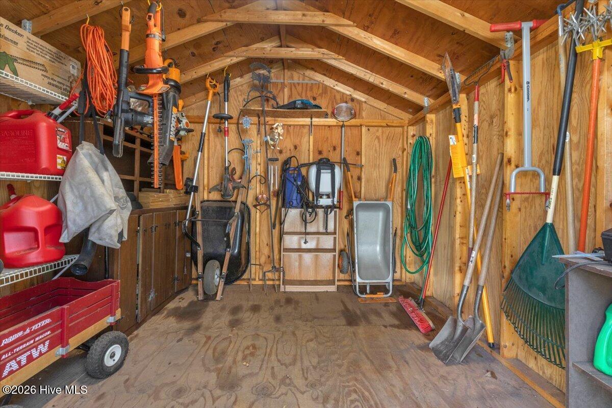 102 Sw 22nd Street Property Photo 49