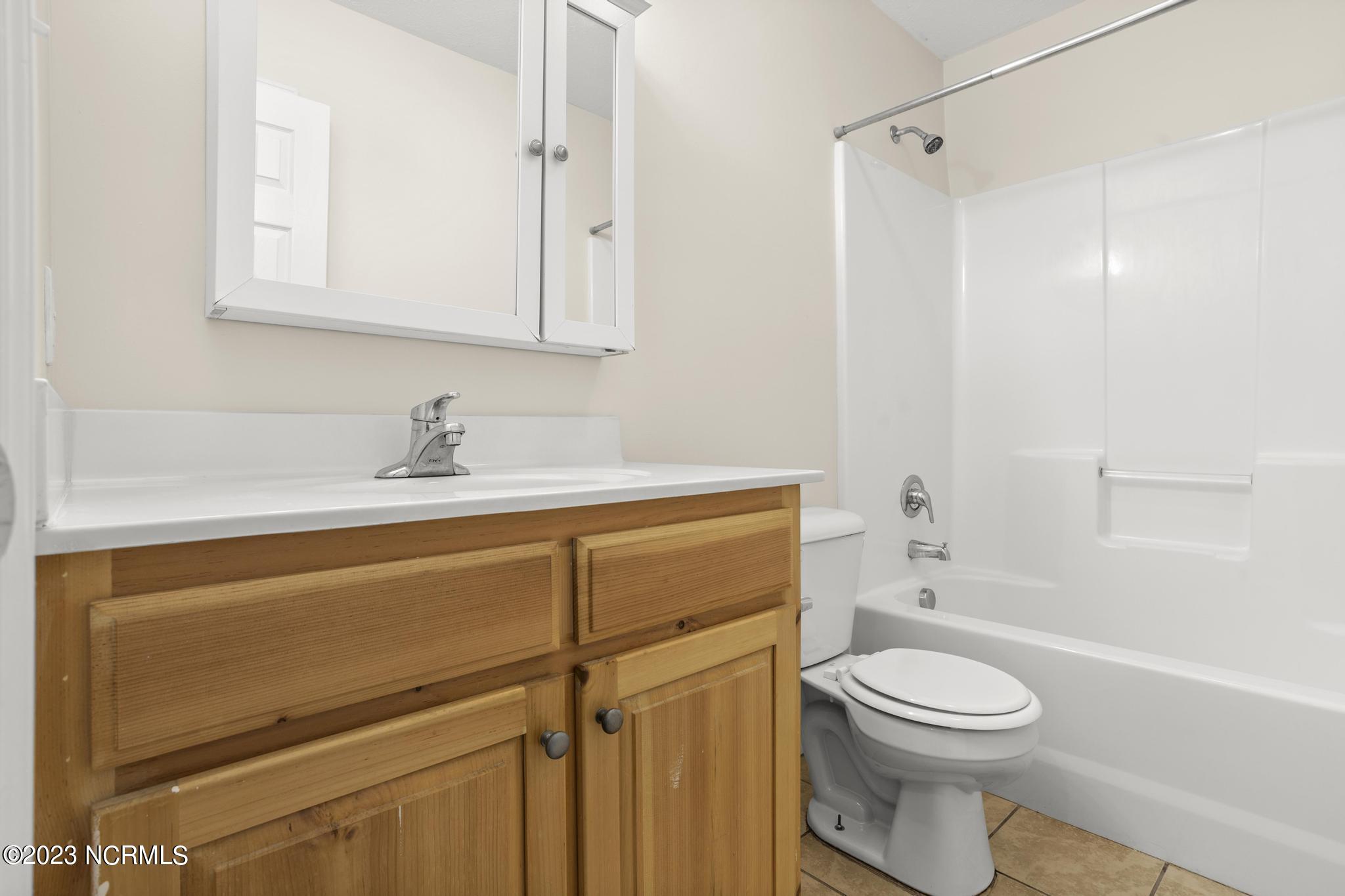132 Lainmark Drive Property Photo 16