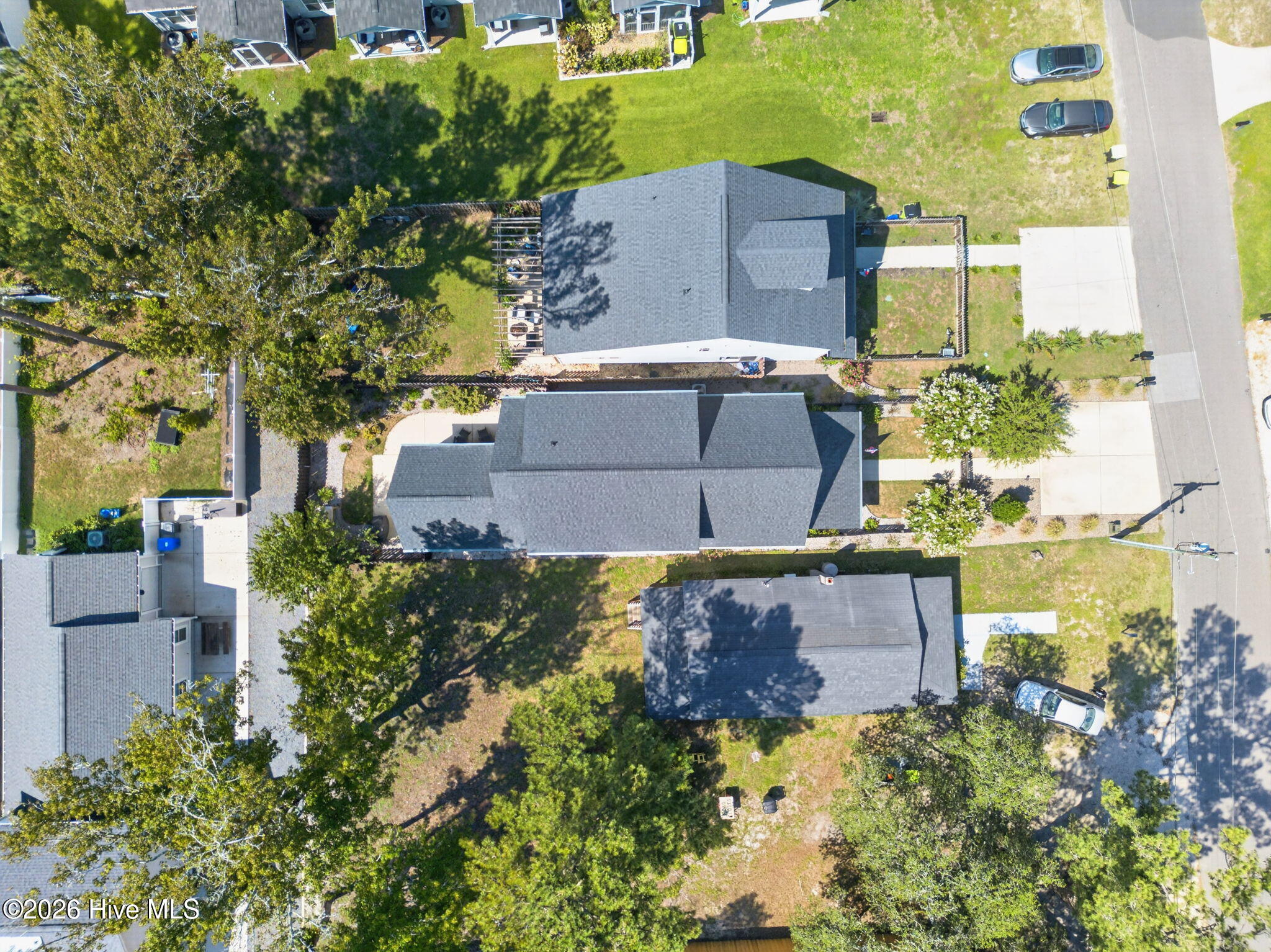 1107 N Caswell Avenue Property Photo 54