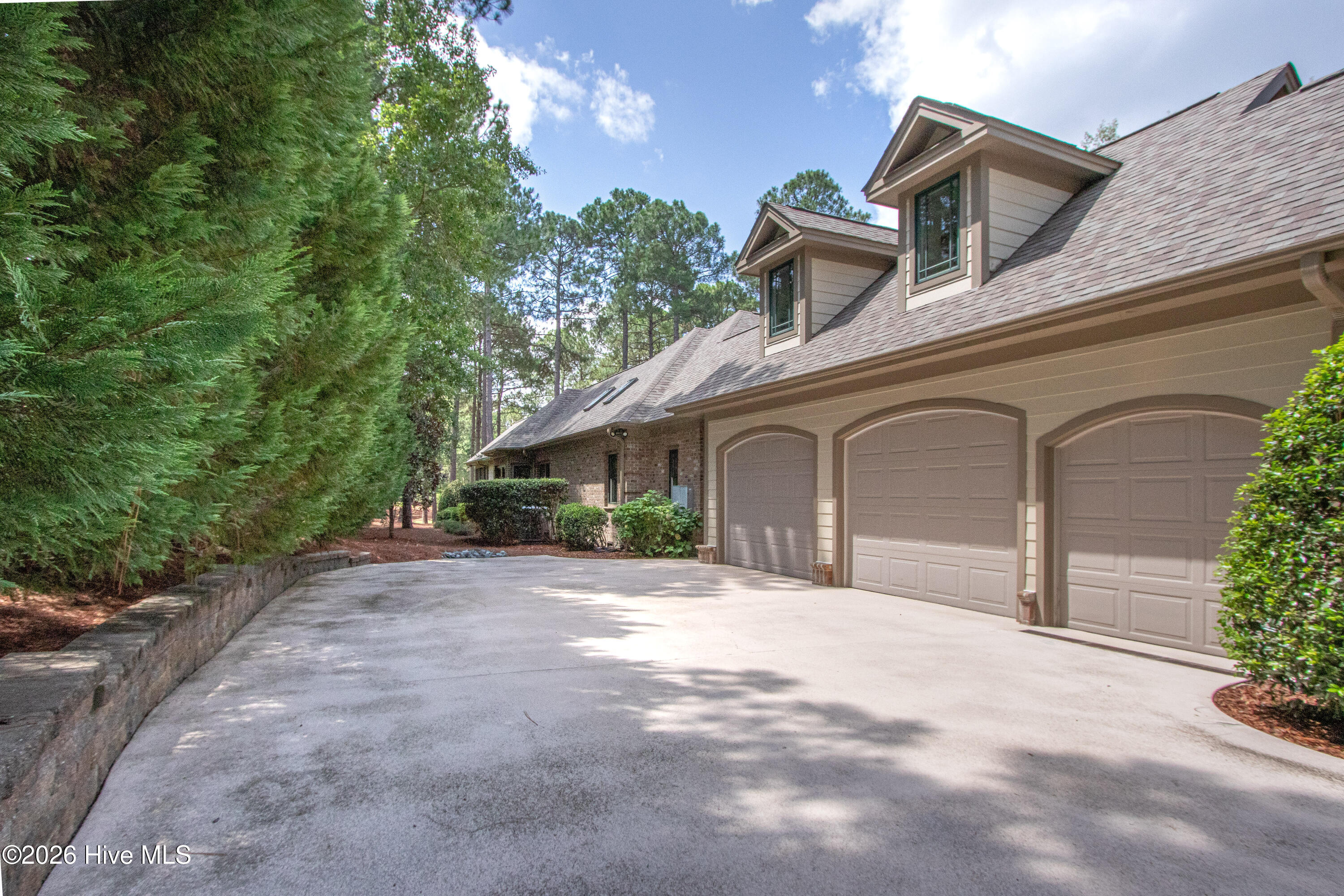 15 Kilbride Drive Property Photo 48