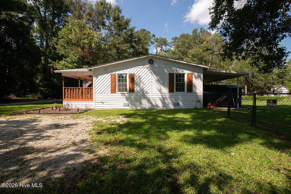 306 Old Loy Avenue Property Photo 6