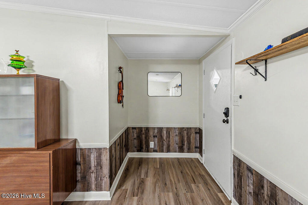 306 Old Loy Avenue Property Photo 8