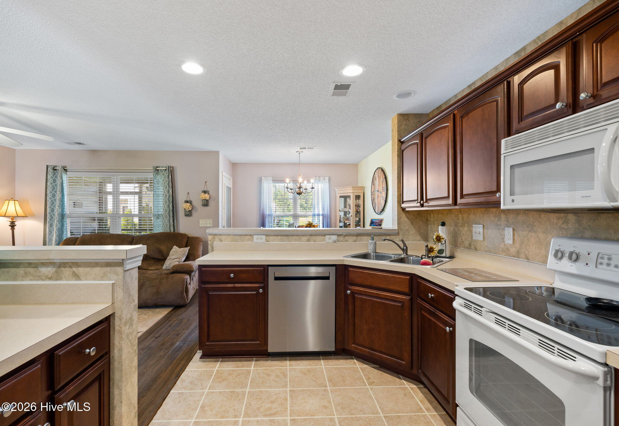 2103 Cass Lake Road Property Photo 7