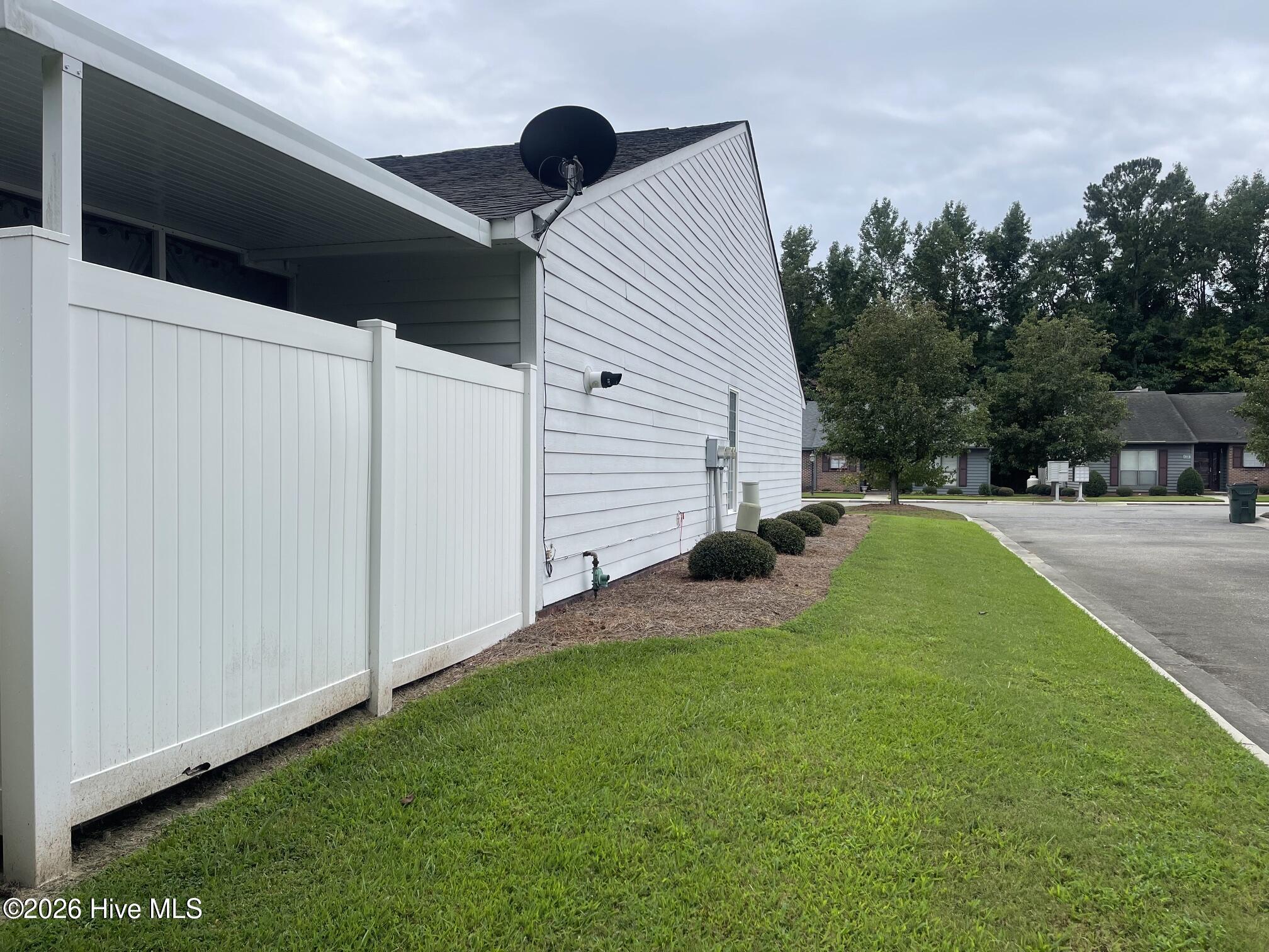3111 Fox Run Drive Property Photo 23