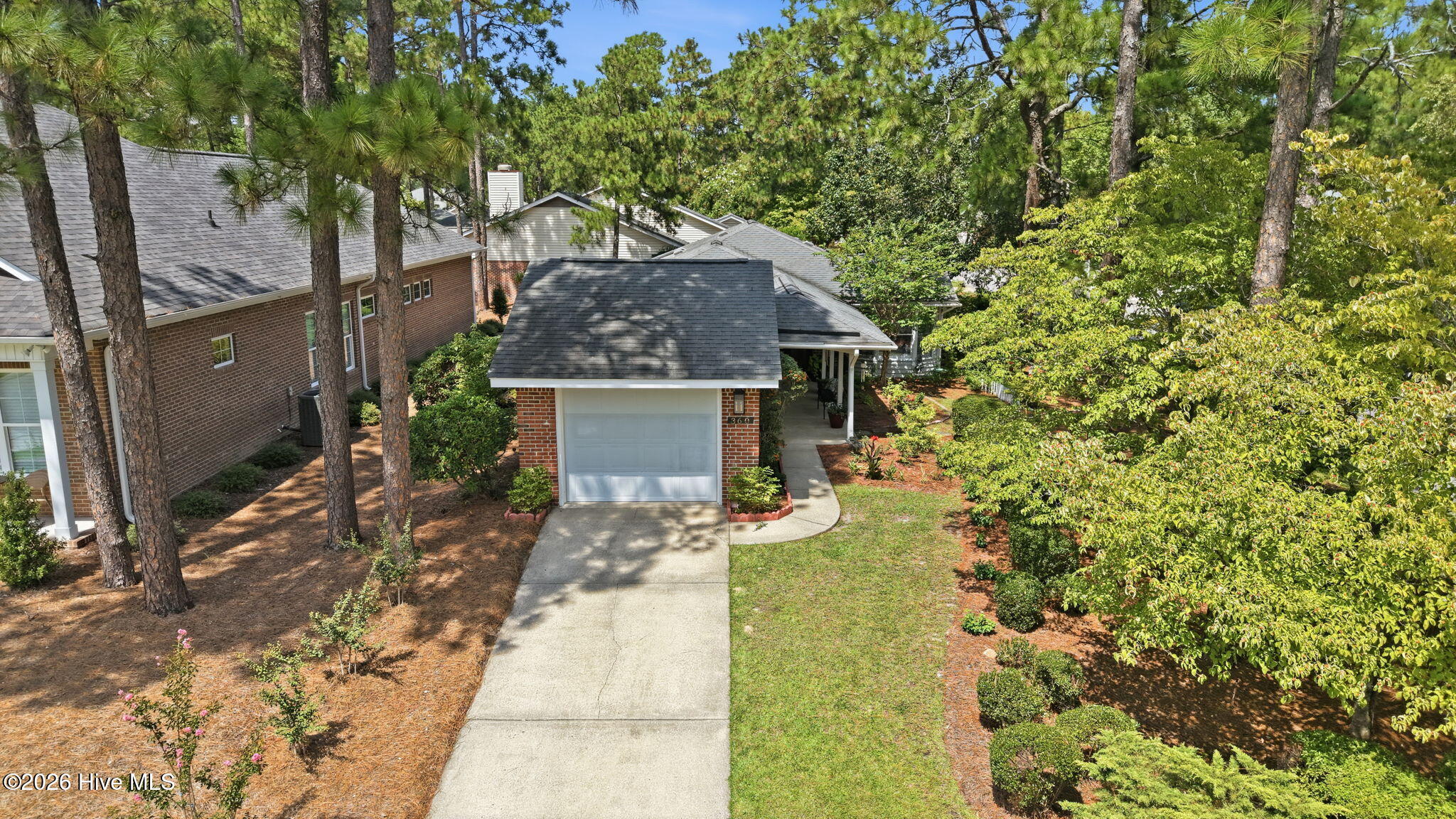360 Pinehurst Trace Drive Property Photo 2