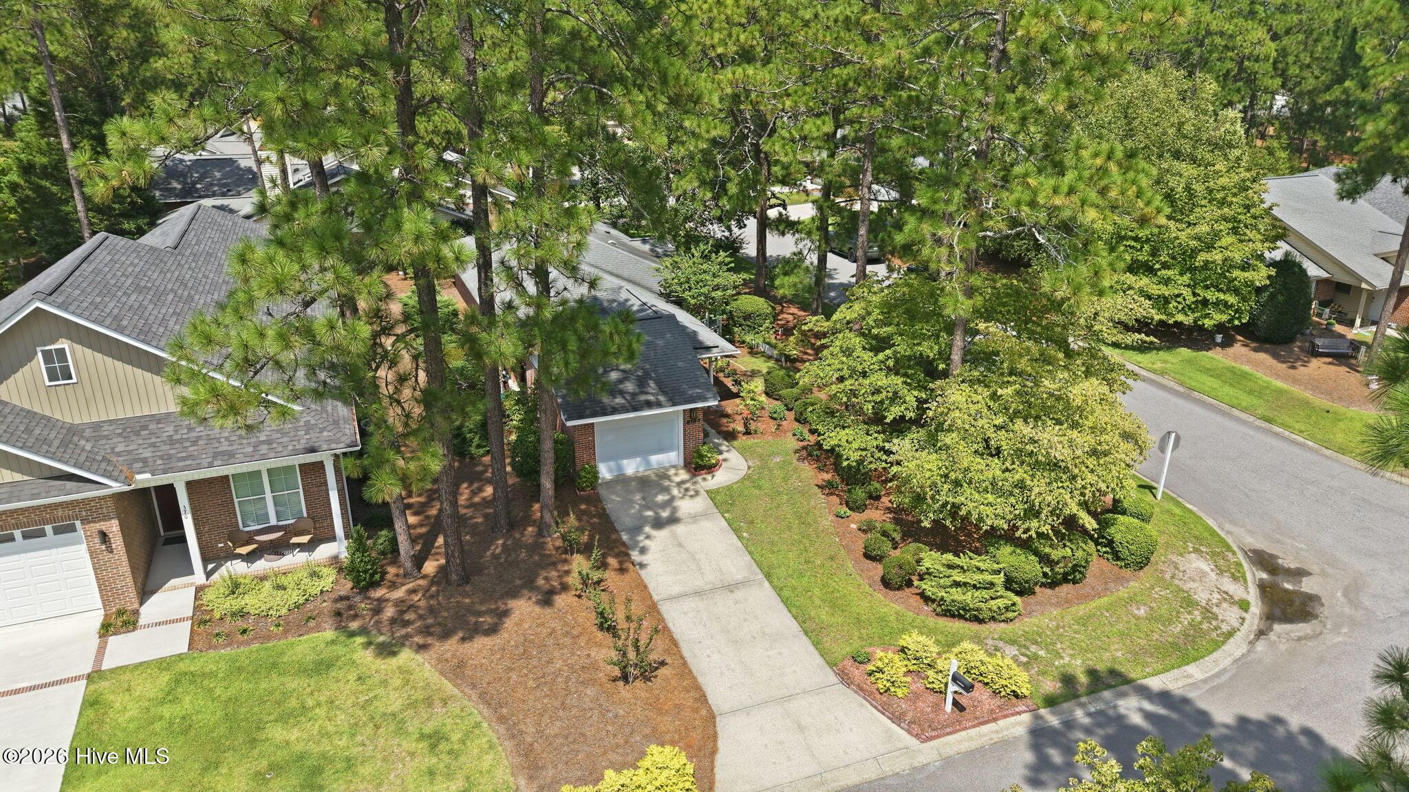 360 Pinehurst Trace Drive Property Photo 4