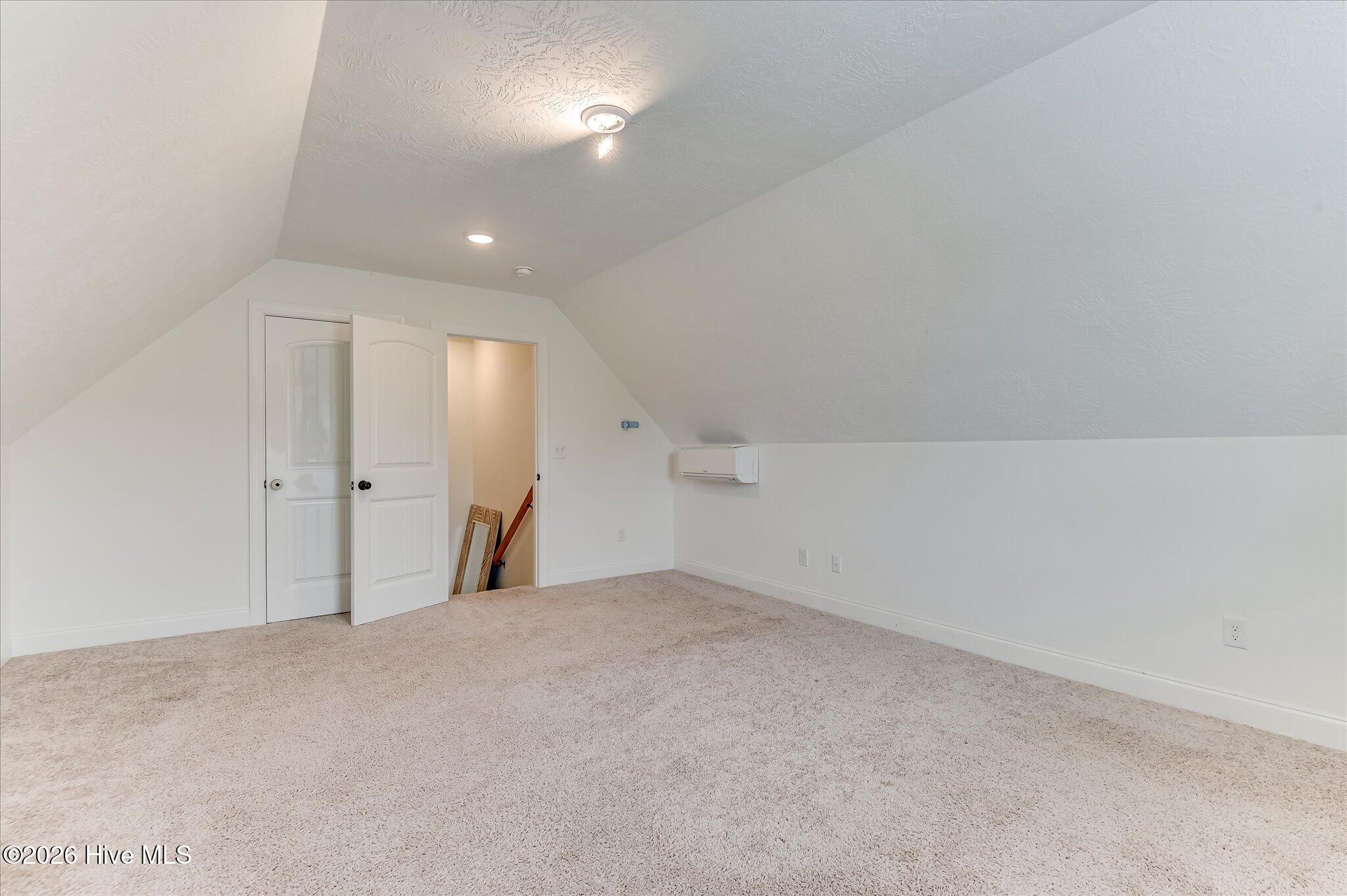 558 Annison Pointe Court Property Photo 37