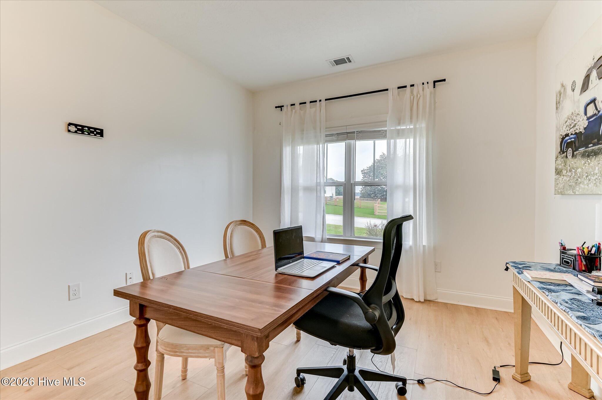 558 Annison Pointe Court Property Photo 40