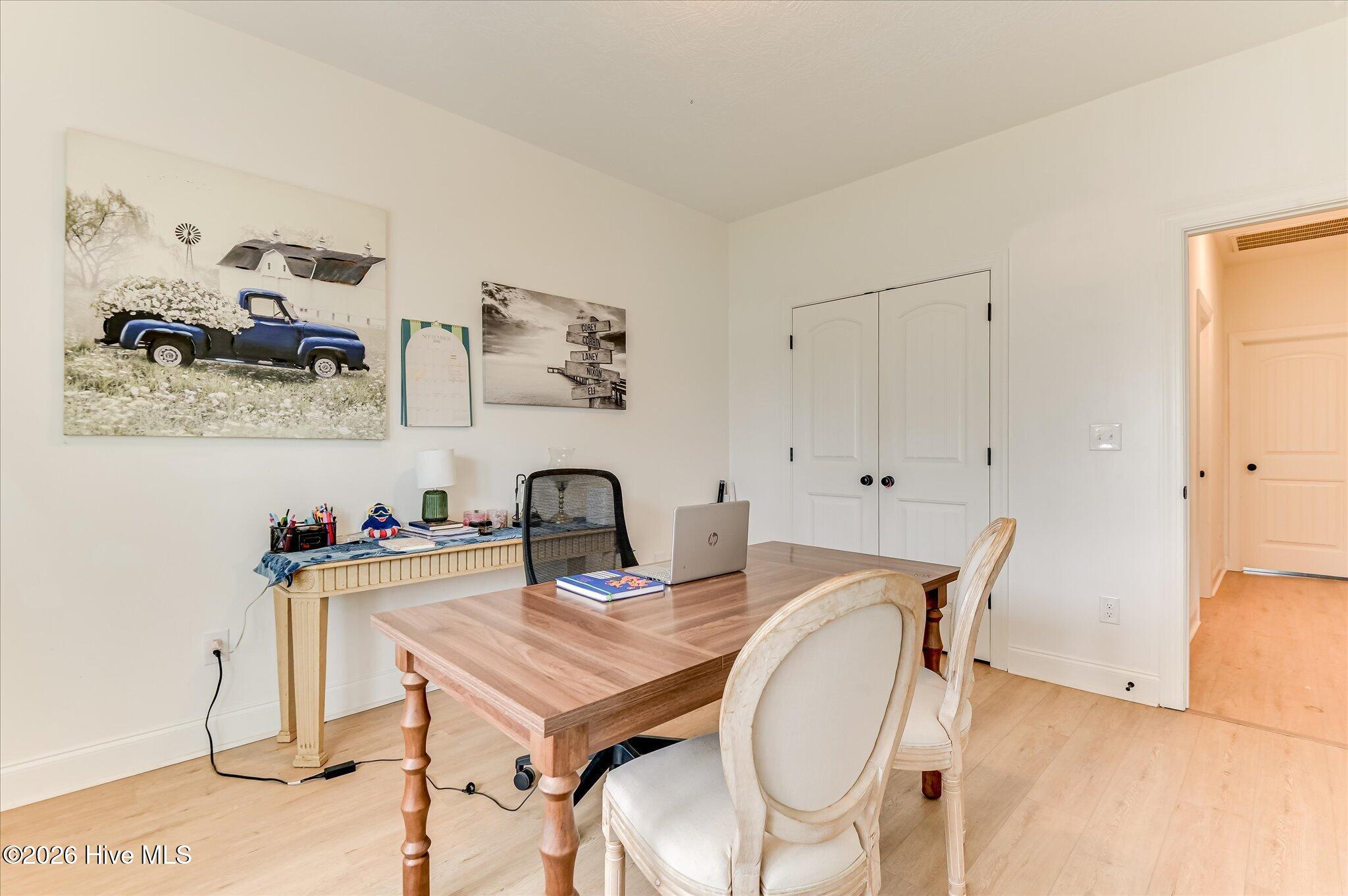 558 Annison Pointe Court Property Photo 41