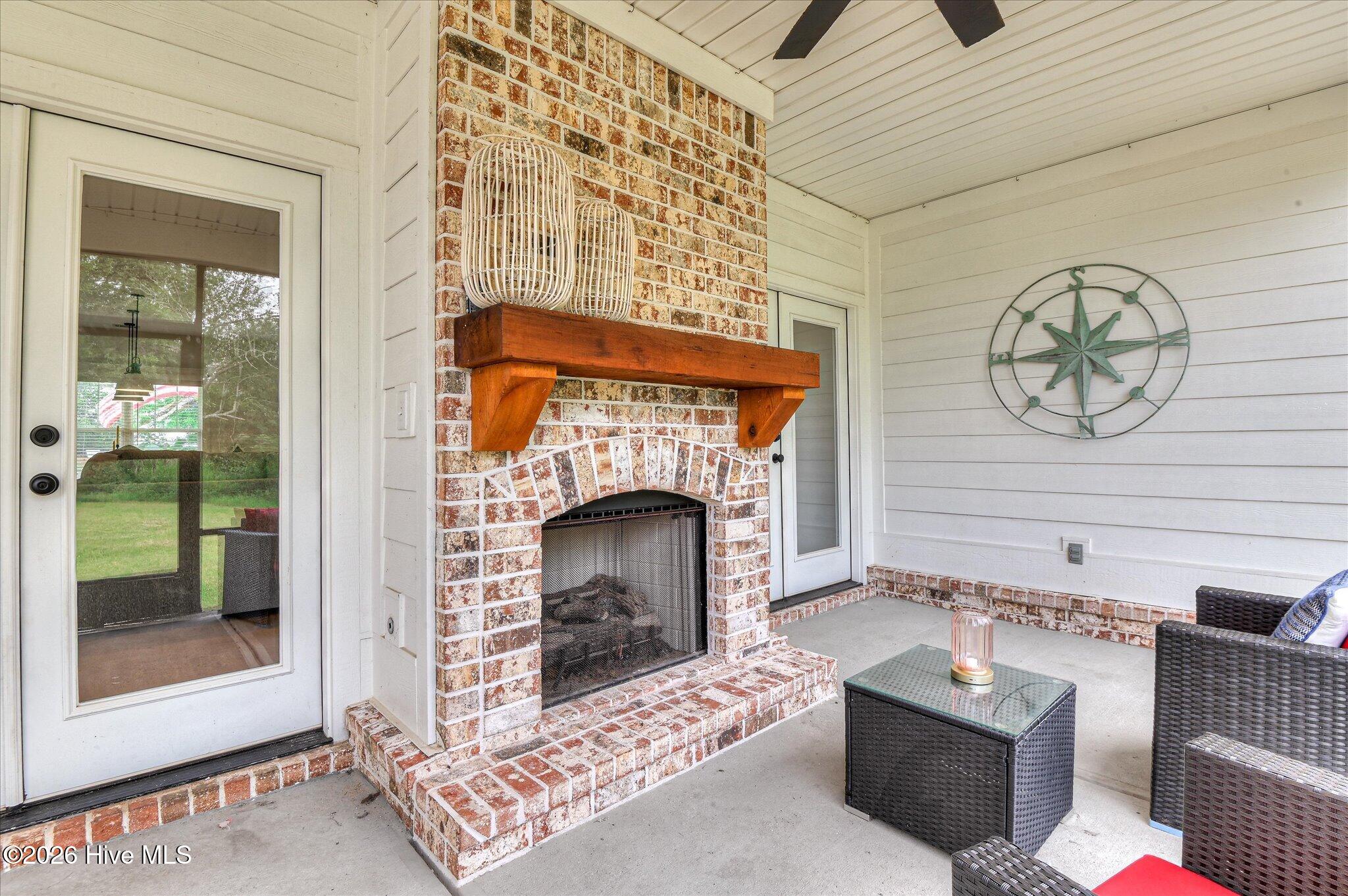 558 Annison Pointe Court Property Photo 48