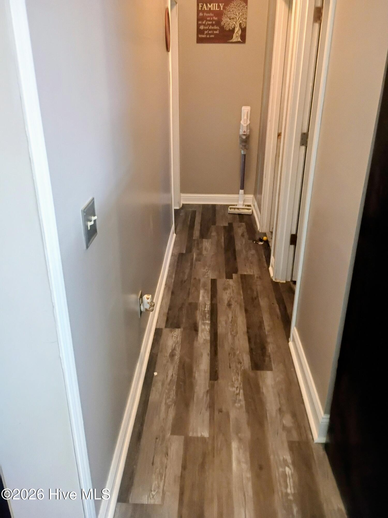 848 Pinewood Road Property Photo 14