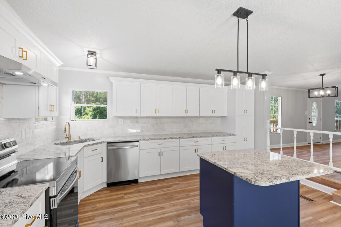 5837 Parkton Road Property Photo 4
