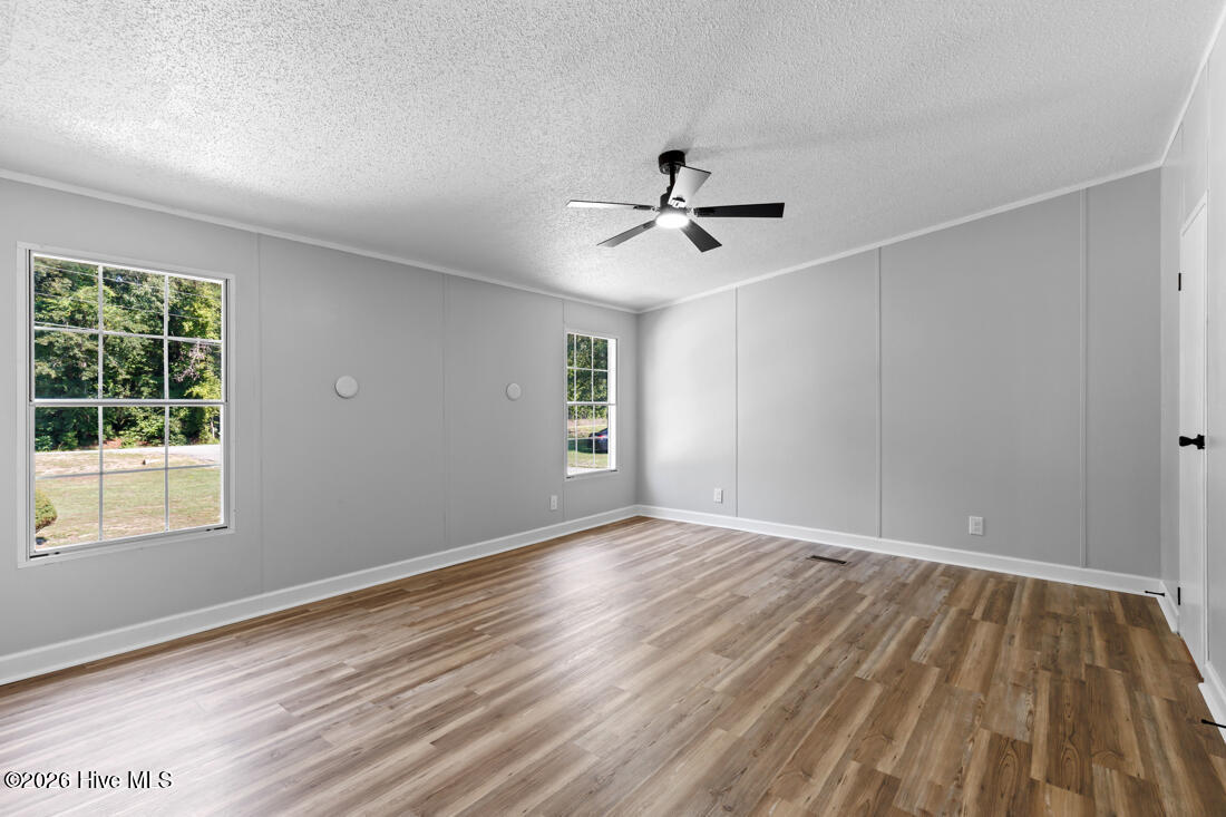 5837 Parkton Road Property Photo 18