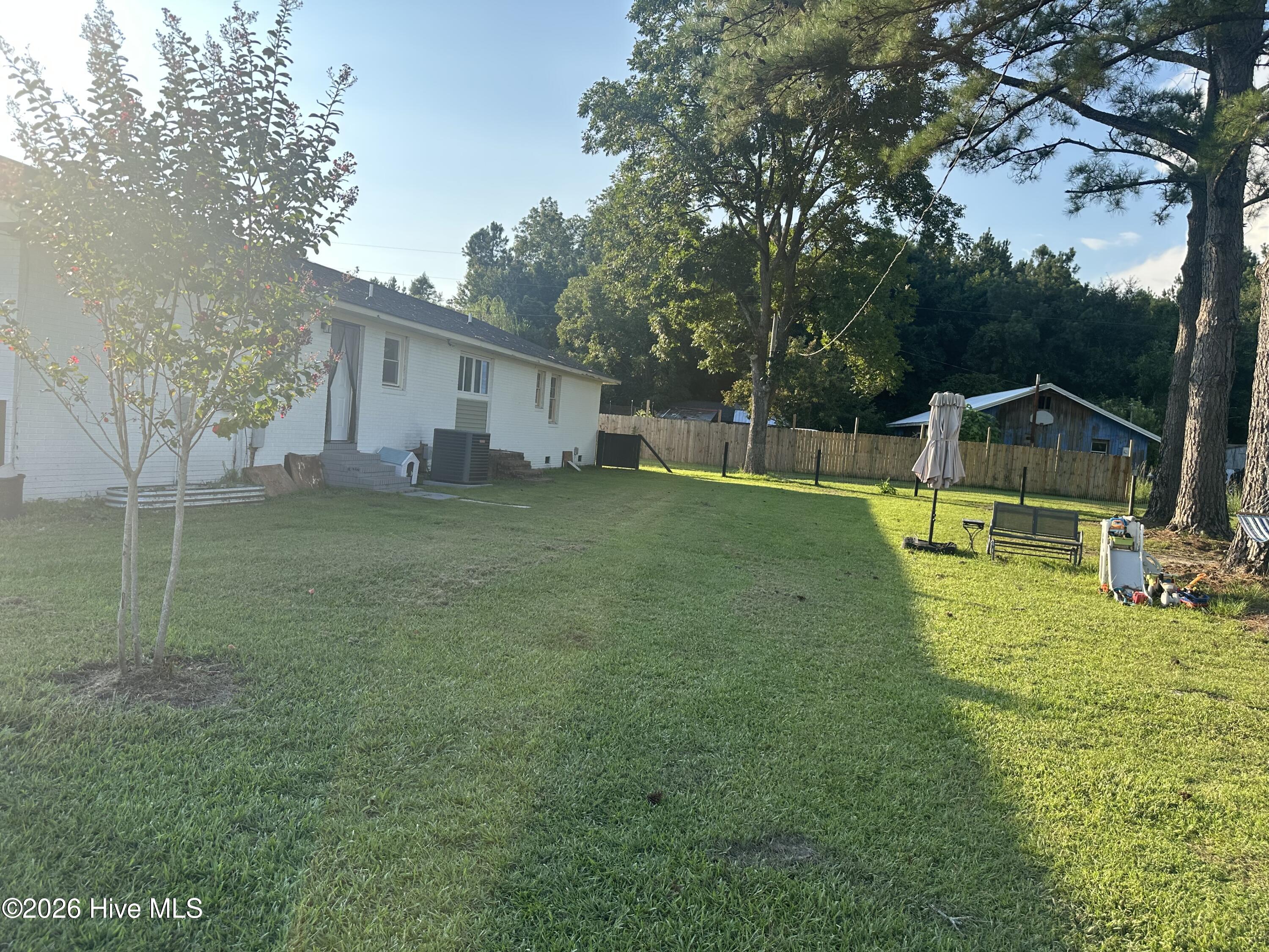 2182 Crusoe Island Road Property Photo 5