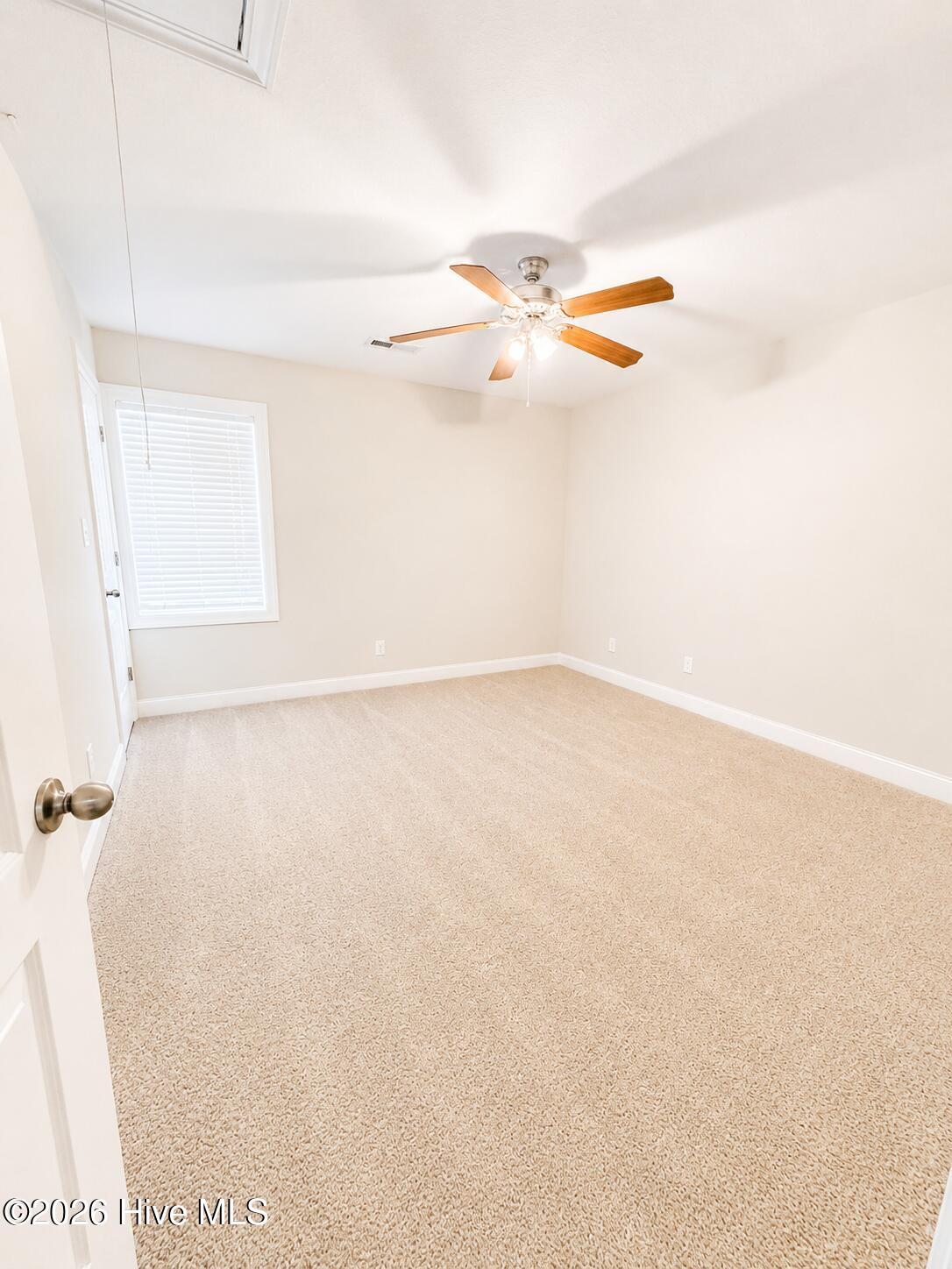 2204 Dovedale Drive B Property Photo 10