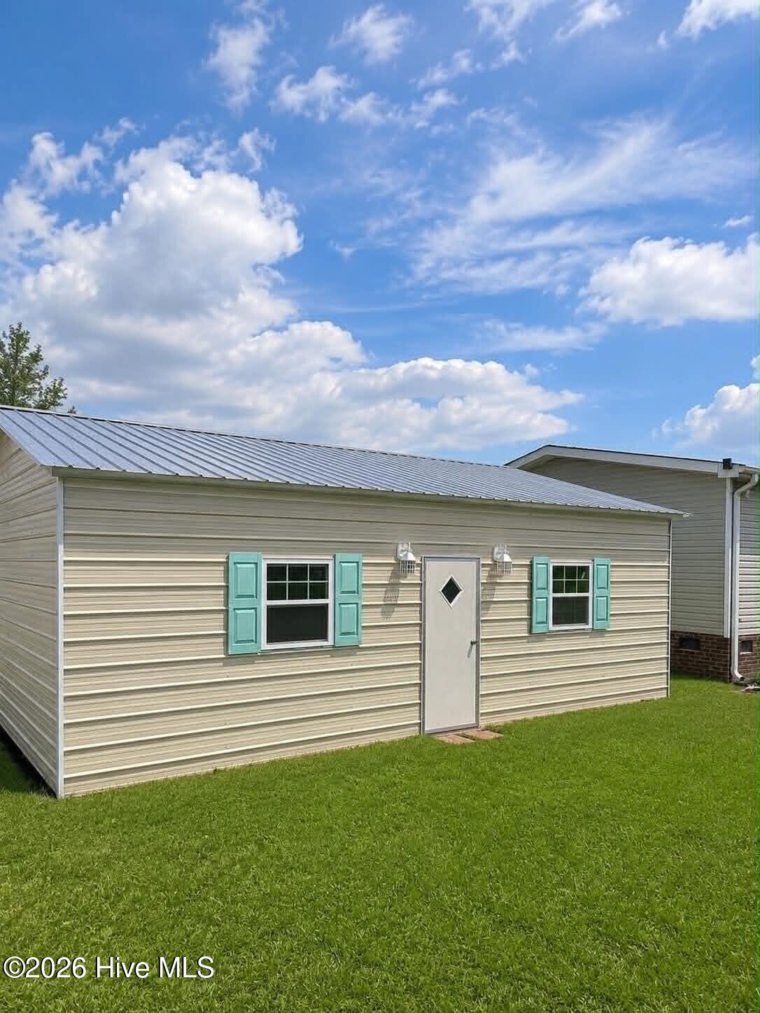 7537 Burney Road Property Photo 3