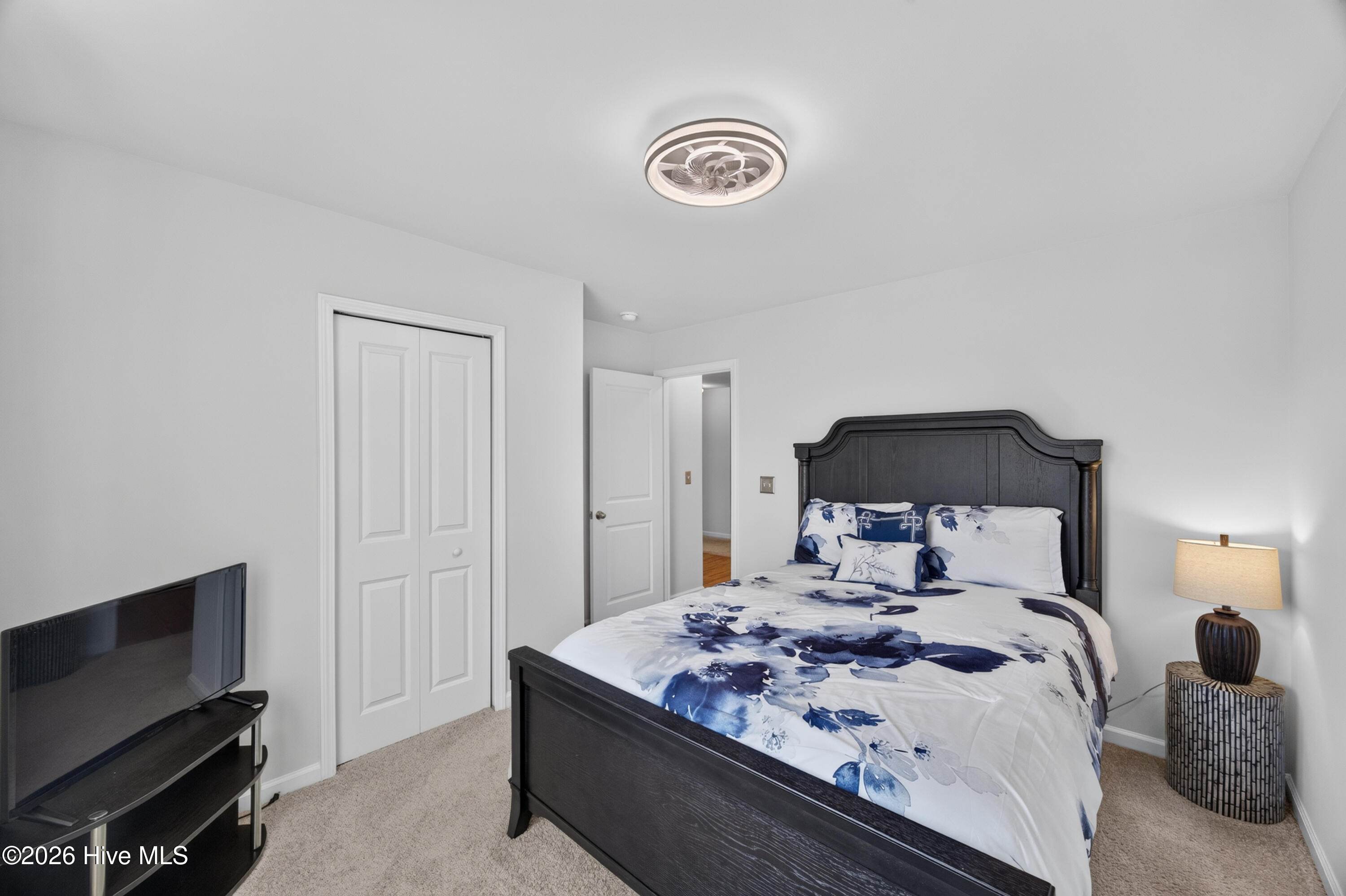 1559 W New Carraway Place Se Property Photo 19