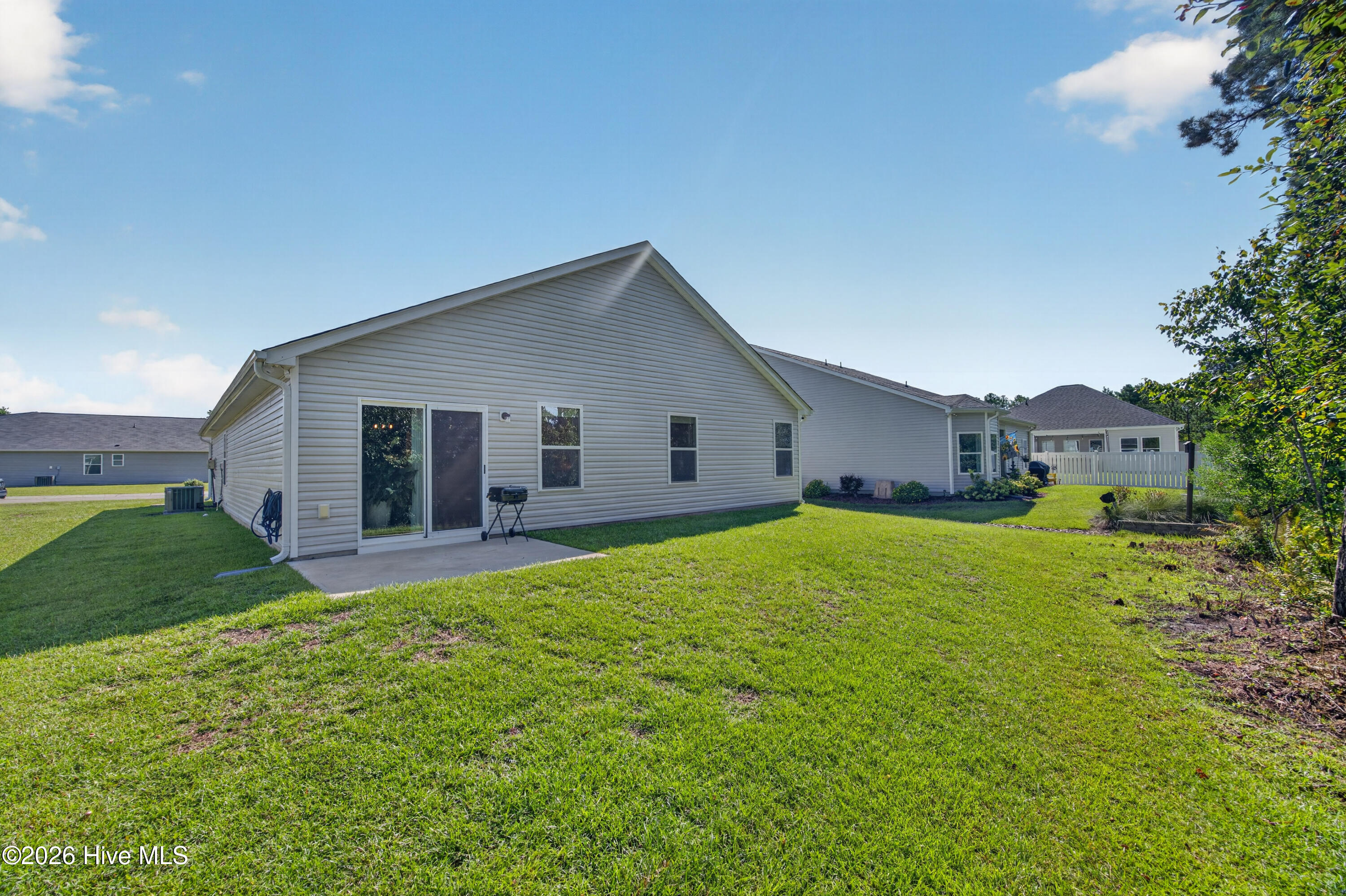 1559 W New Carraway Place Se Property Photo 27