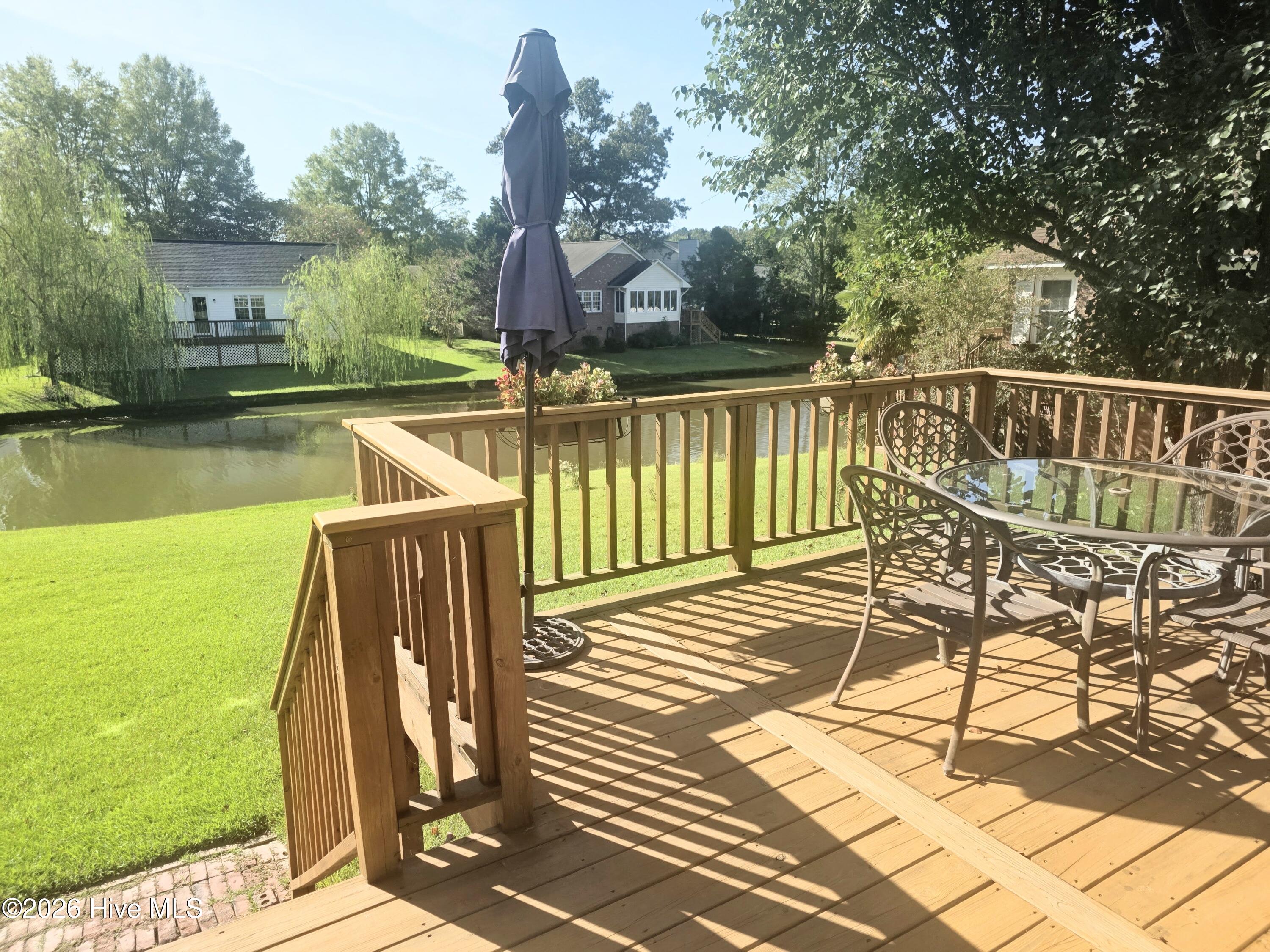 111 Canebrake Drive Property Photo 3