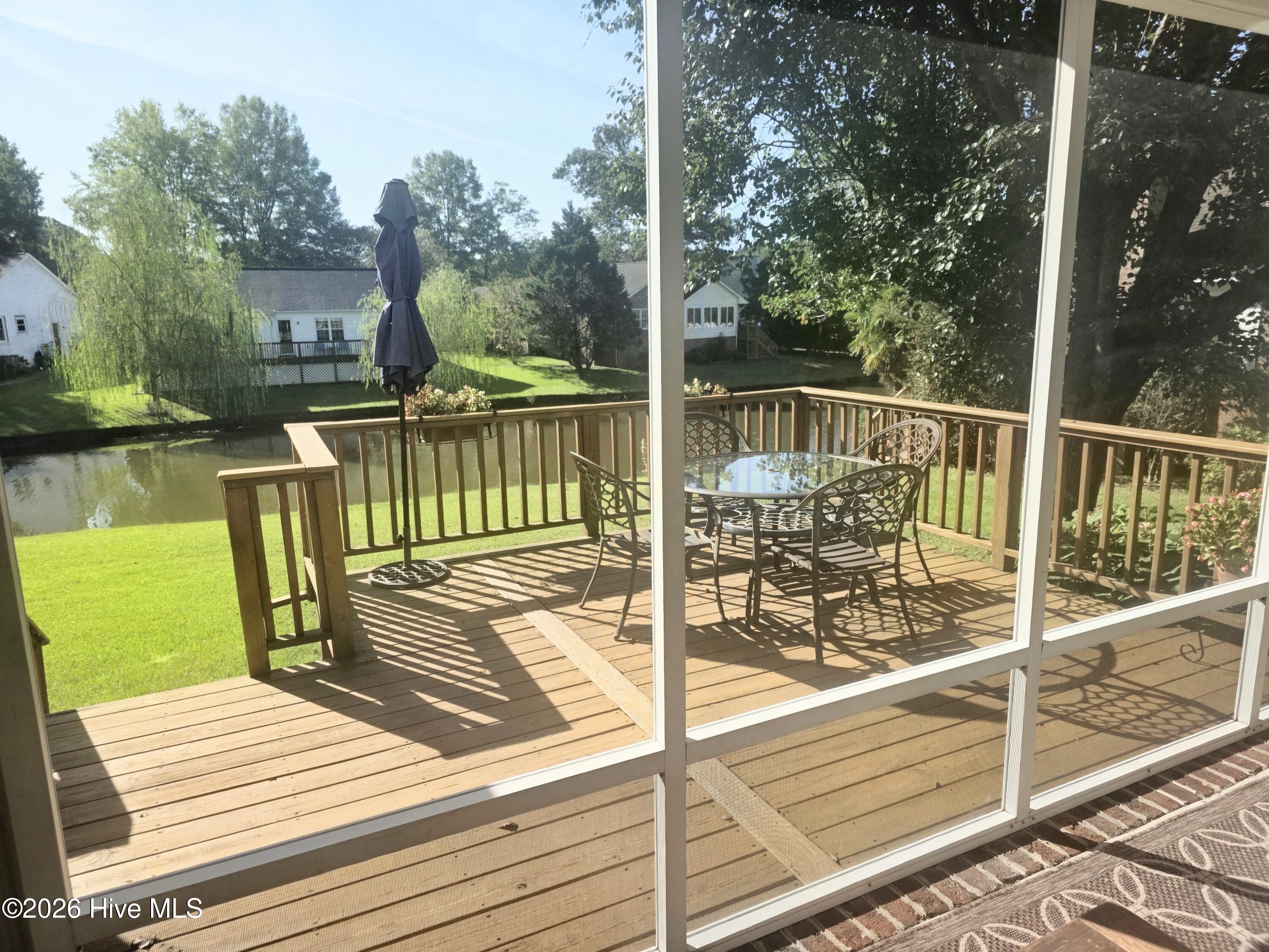 111 Canebrake Drive Property Photo 6
