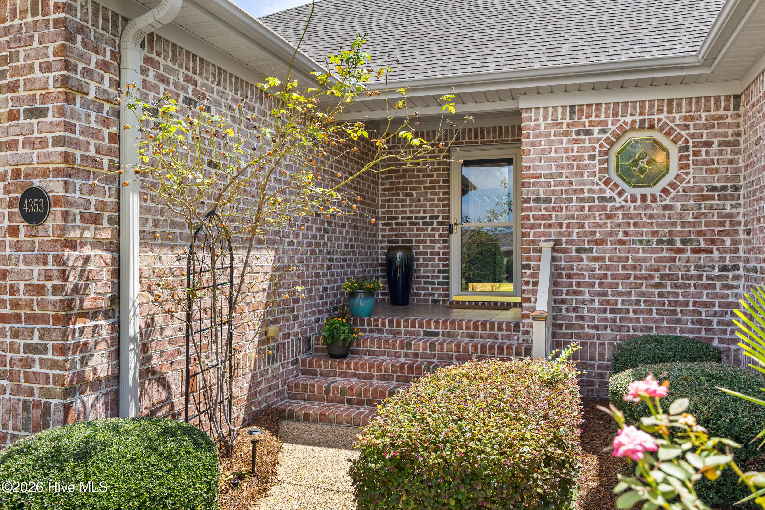 4353 Jonathan Court Property Photo 6