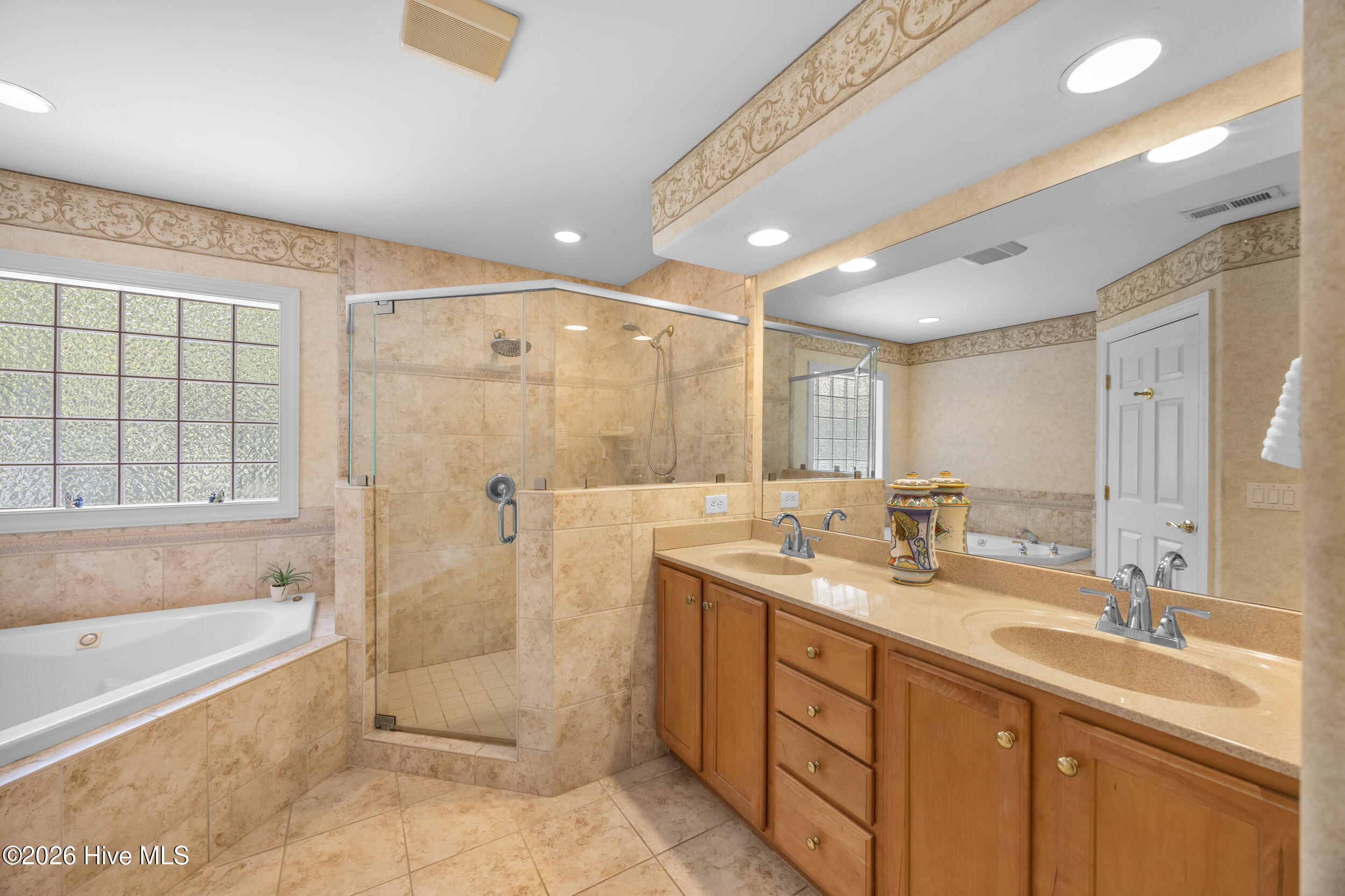 4353 Jonathan Court Property Photo 28