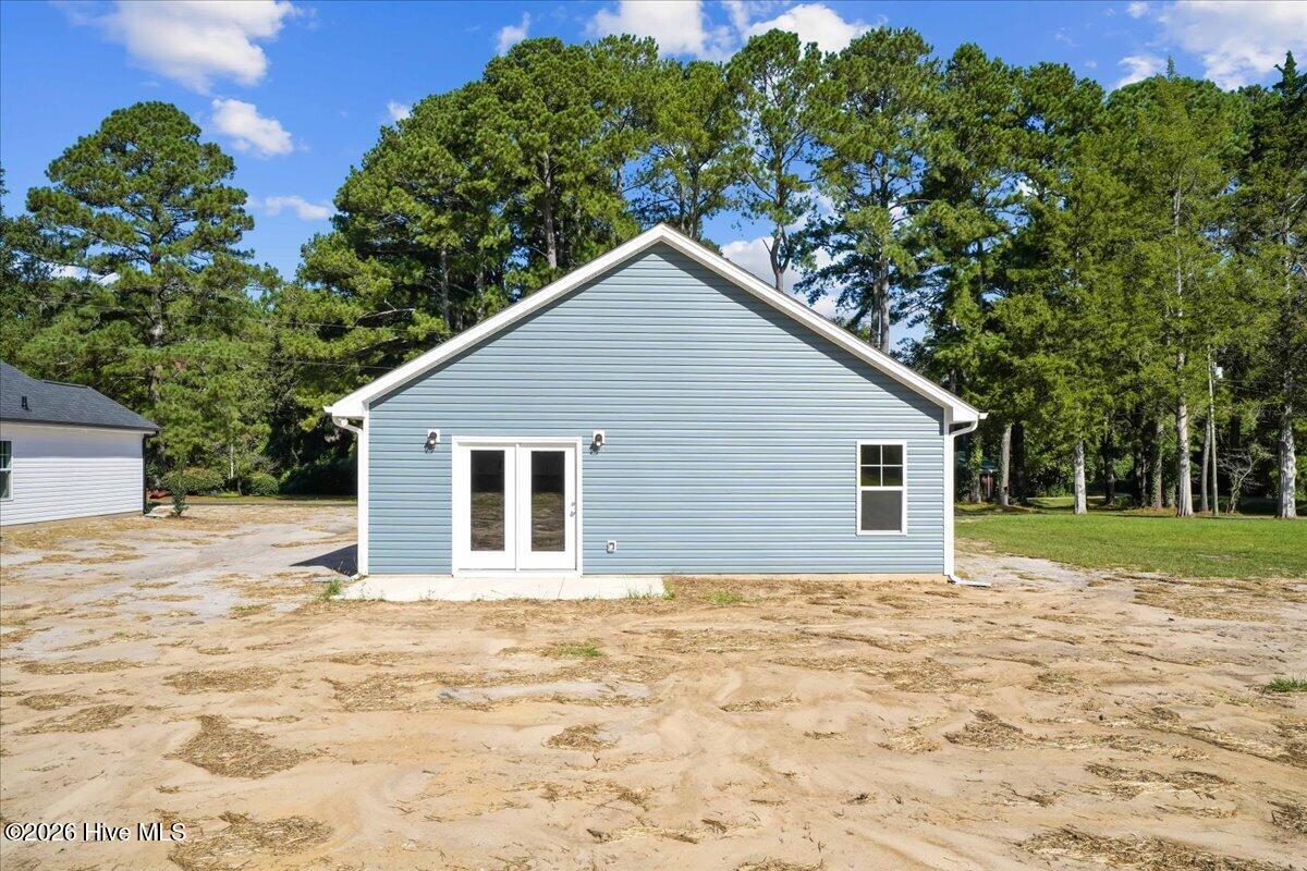 314 E Howard Street Property Photo 12