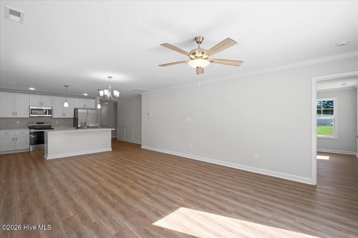 314 E Howard Street Property Photo 26