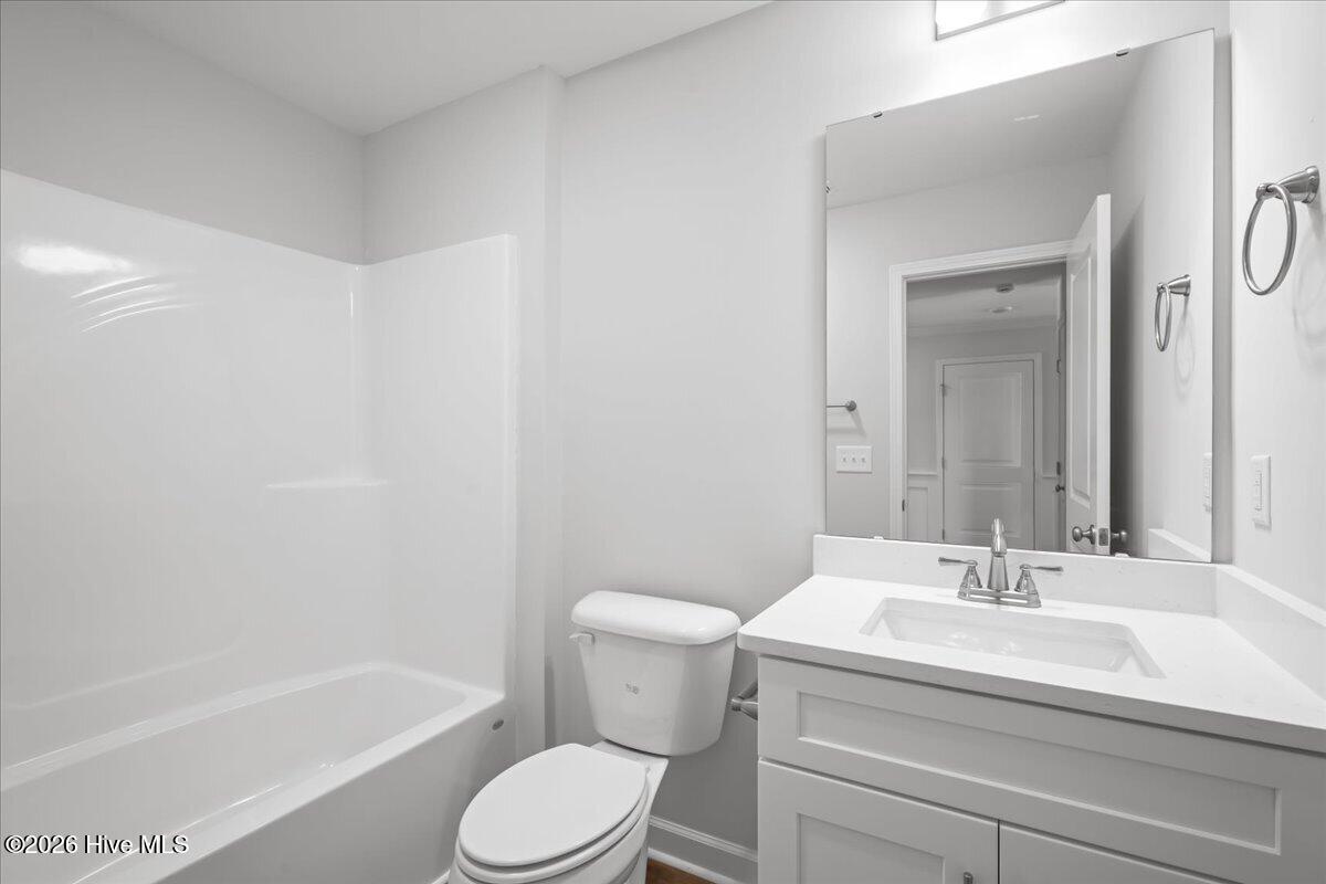 314 E Howard Street Property Photo 34