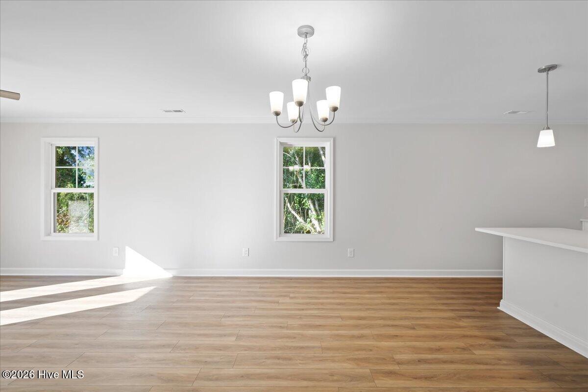 310 E Howard Street Property Photo 13