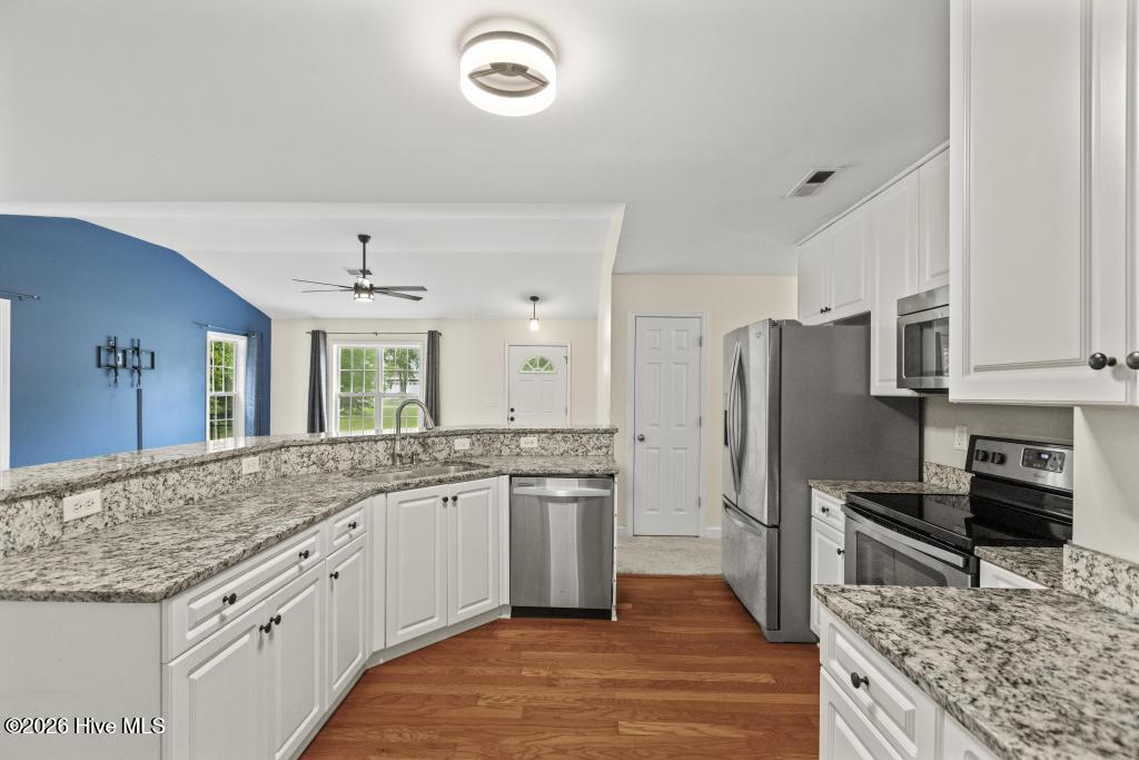 1731 Chadwick Shores Drive Property Photo 11