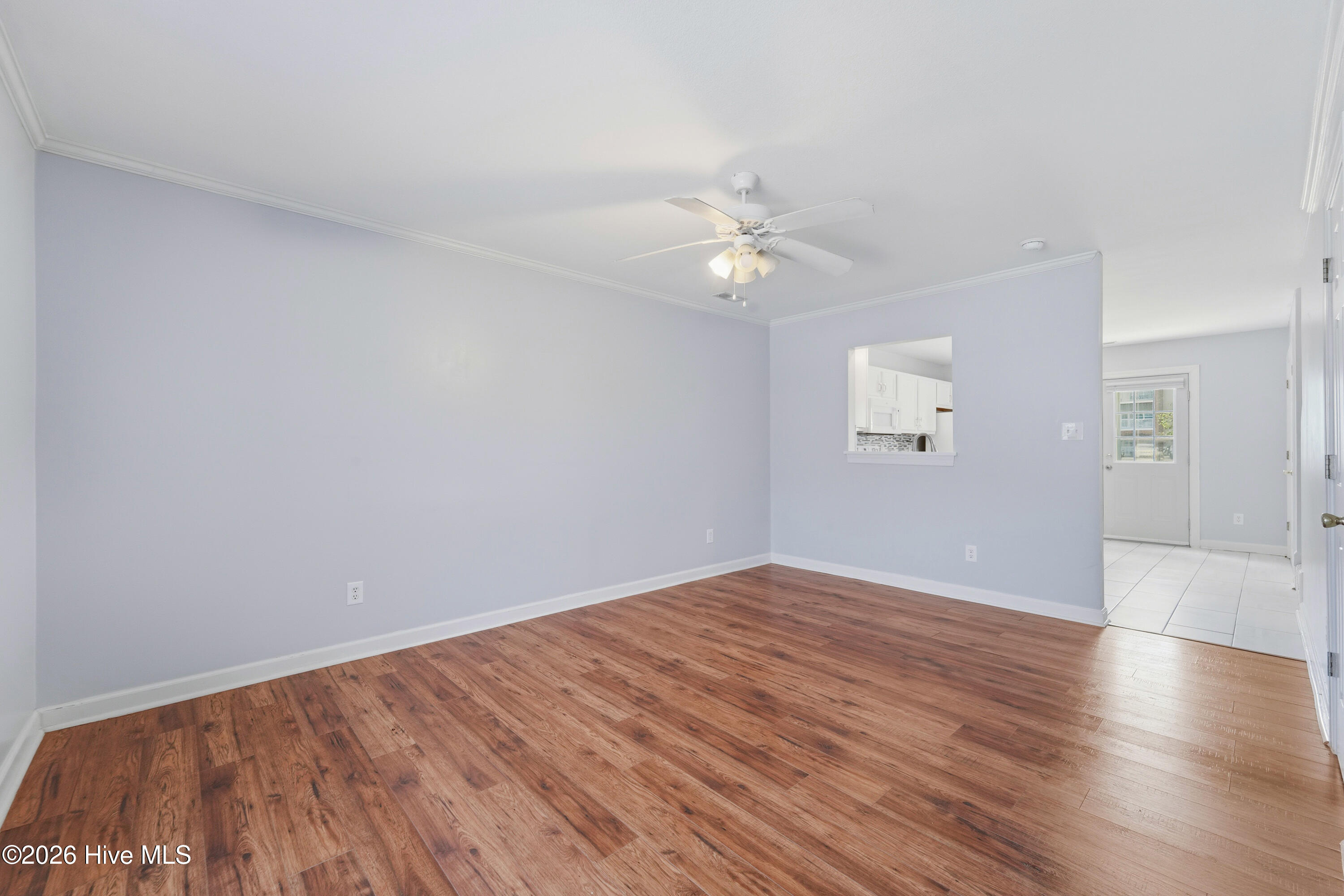 307 Bridgewood Drive Property Photo 4
