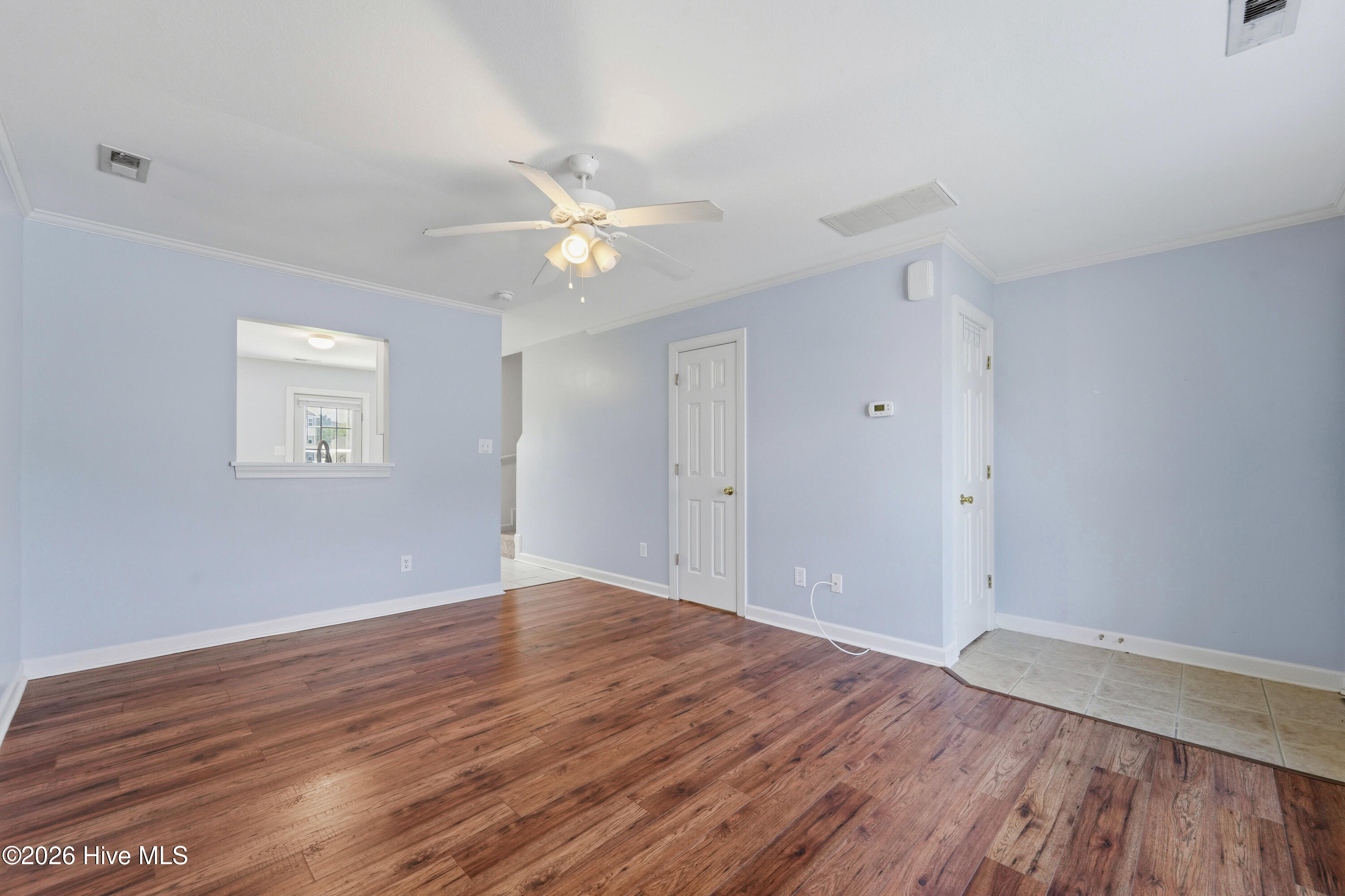 307 Bridgewood Drive Property Photo 5