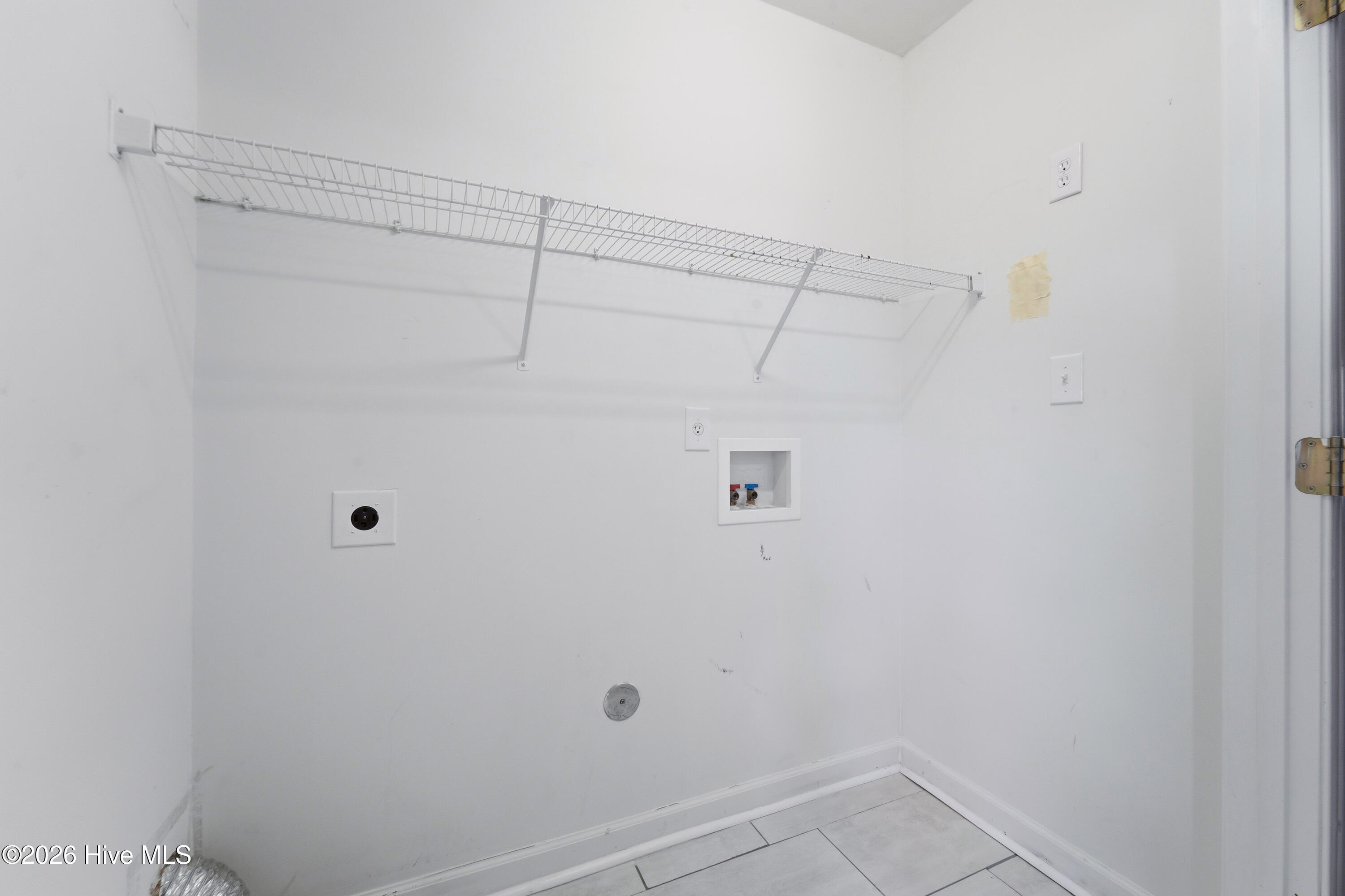 307 Bridgewood Drive Property Photo 15