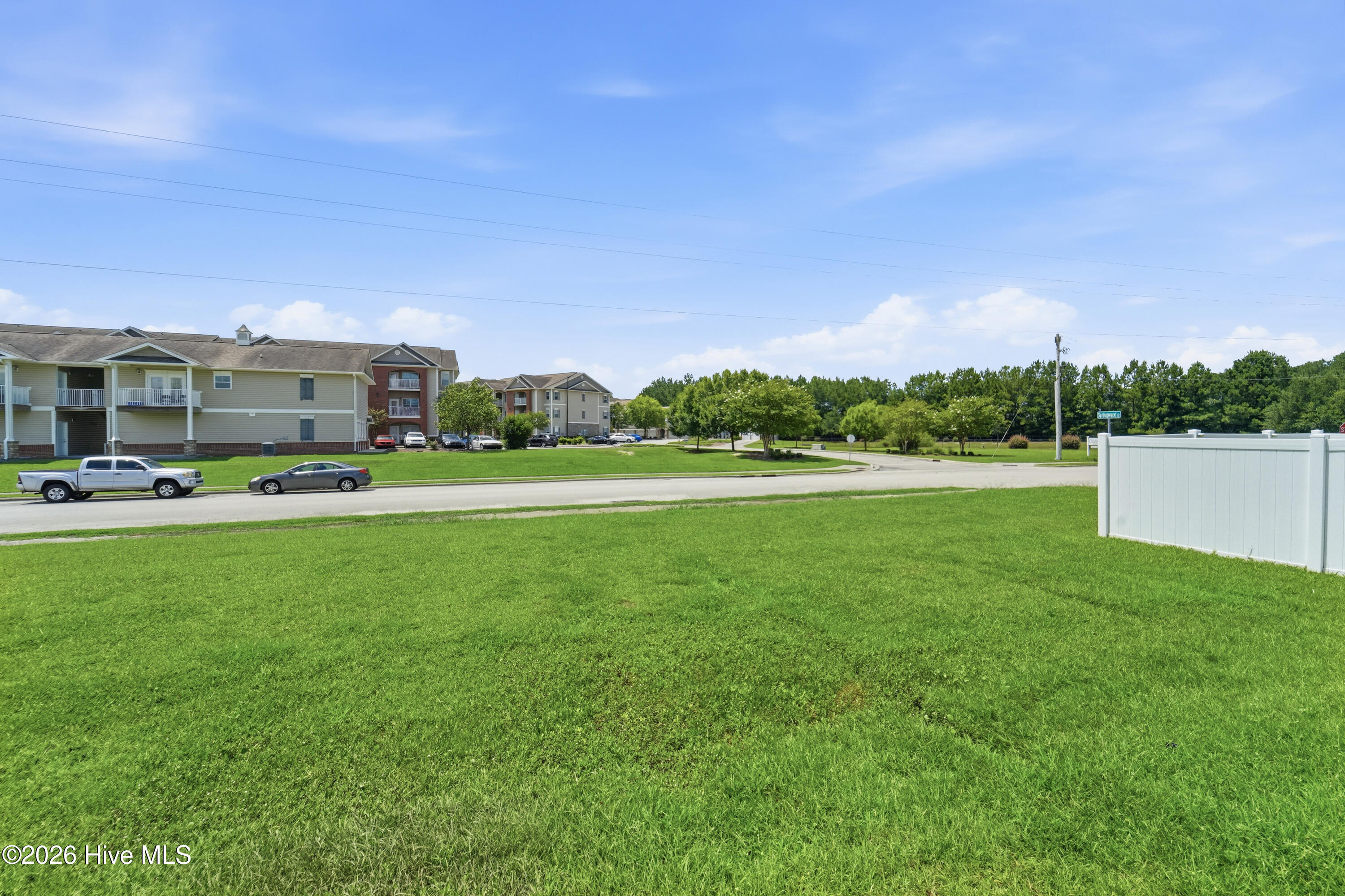 307 Bridgewood Drive Property Photo 17