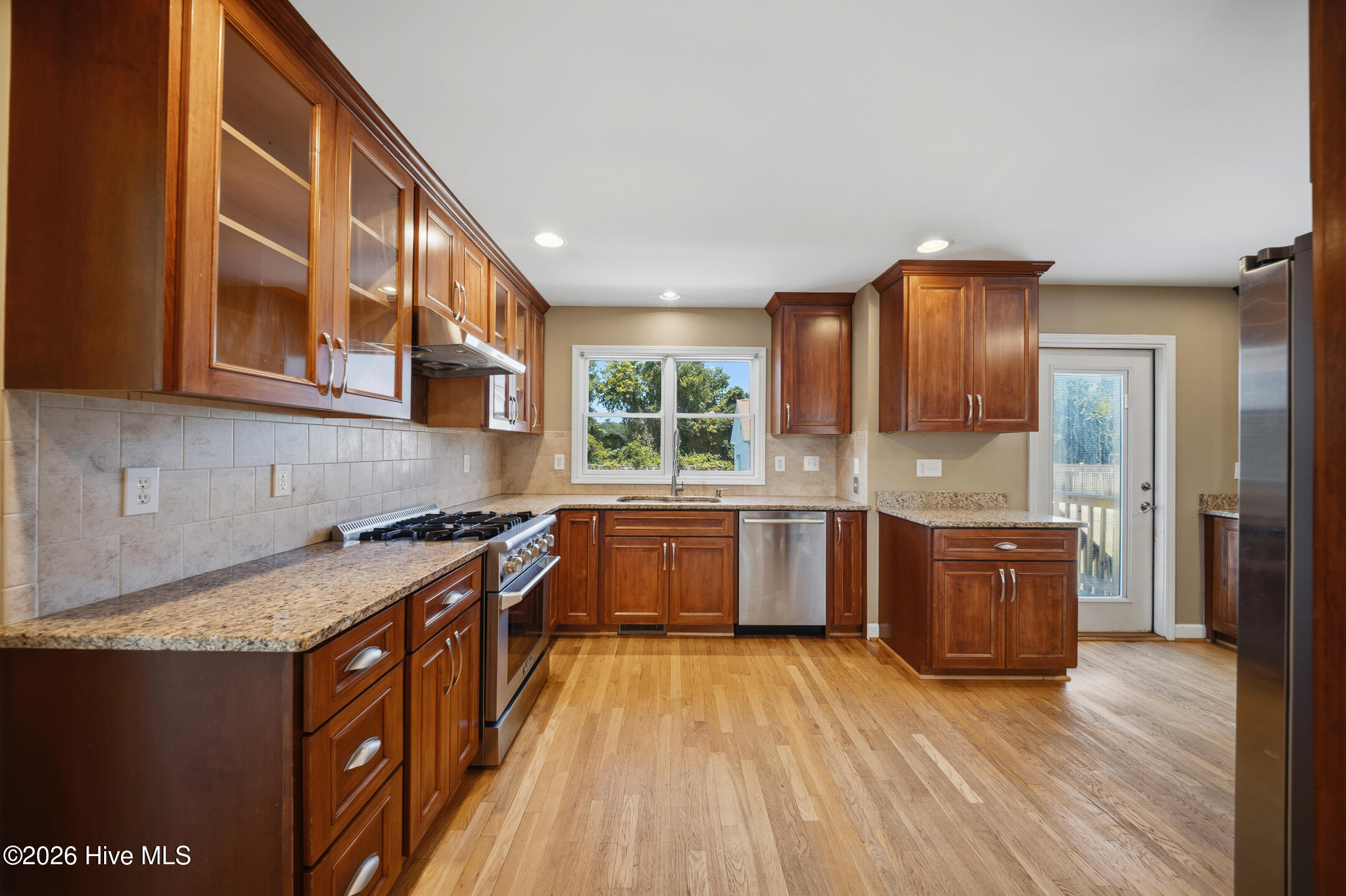 117 Middle Point Road Property Photo 23