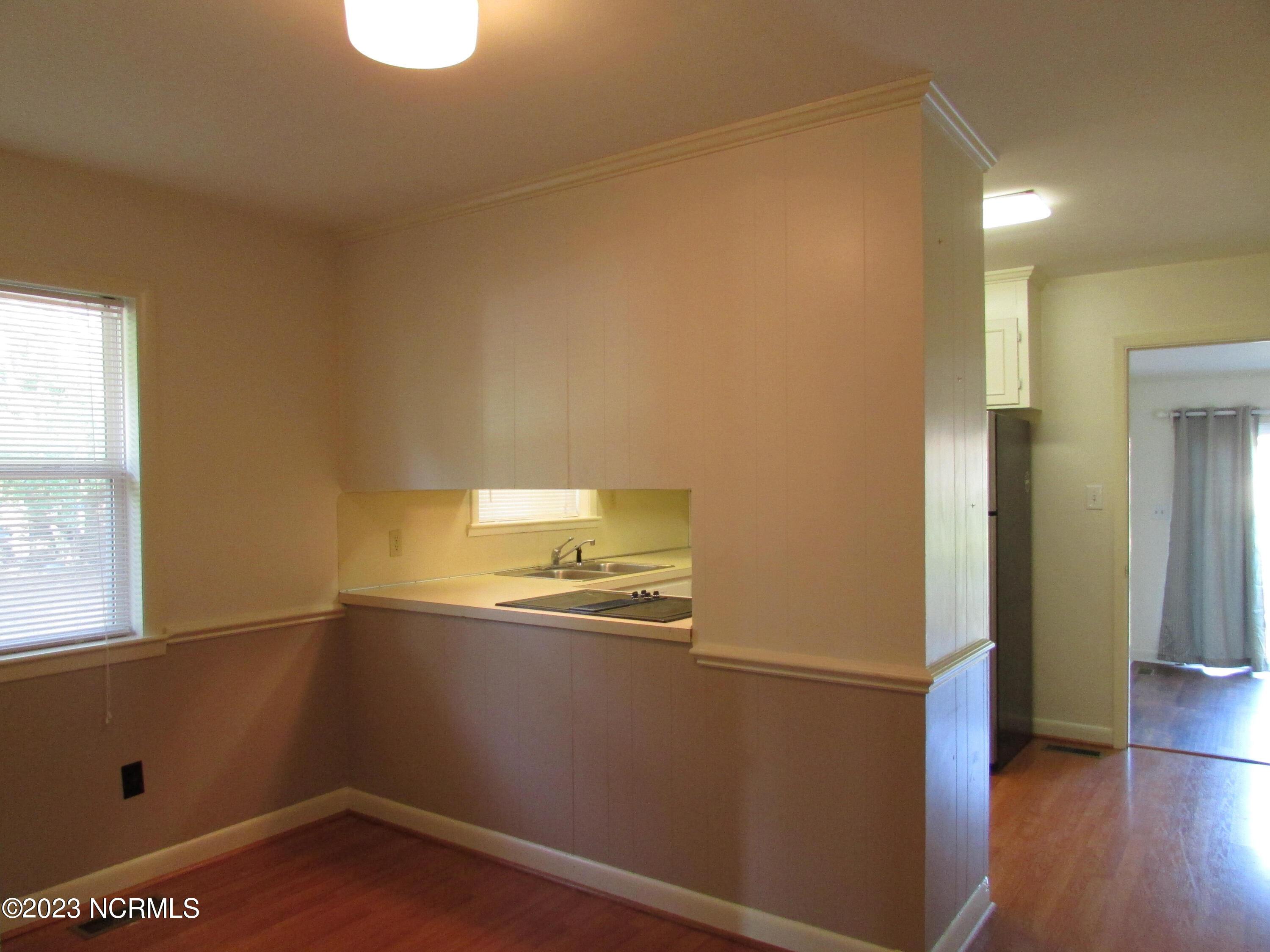 202 Wrenwood Circle Property Photo 5