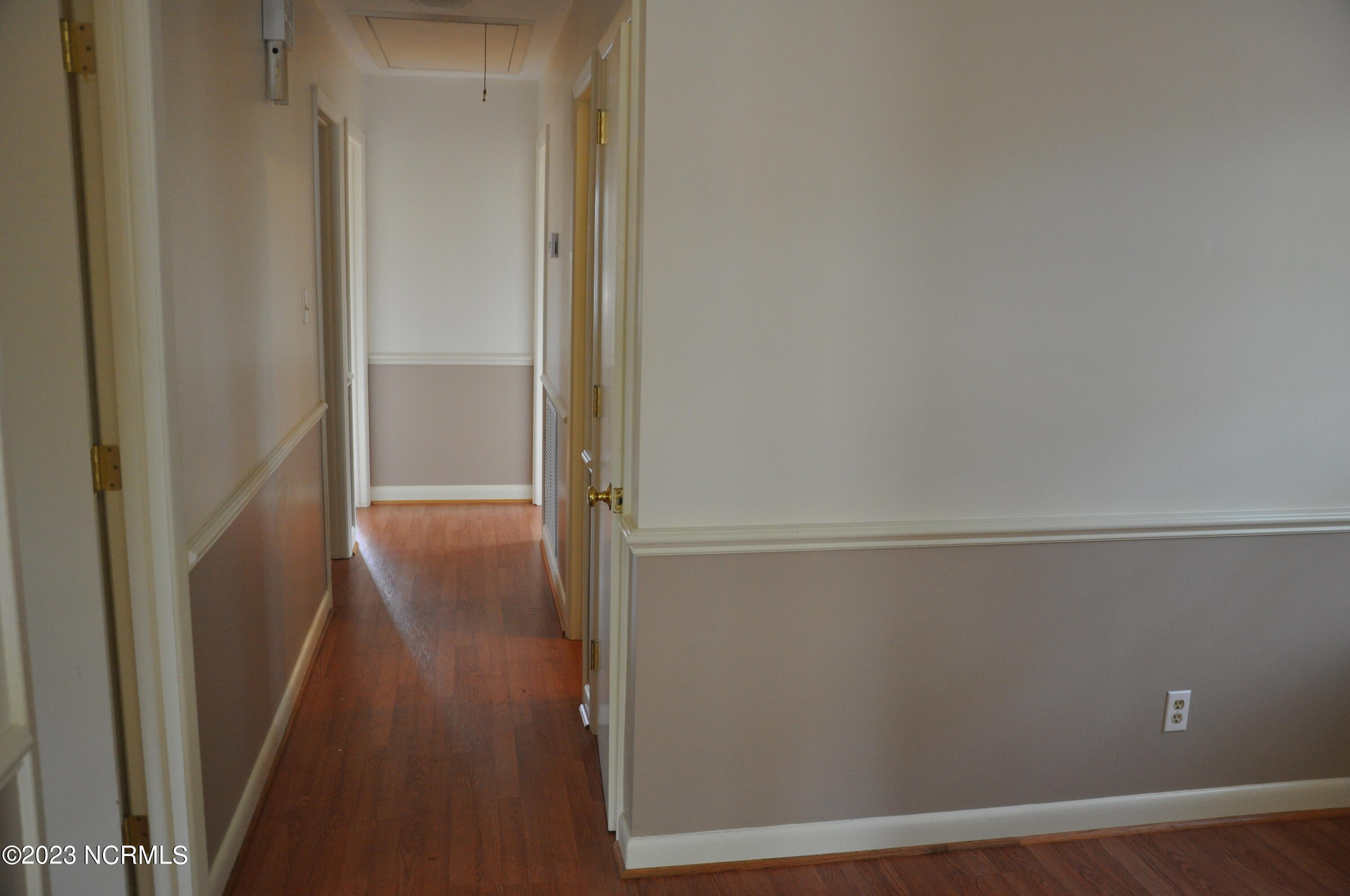 202 Wrenwood Circle Property Photo 7