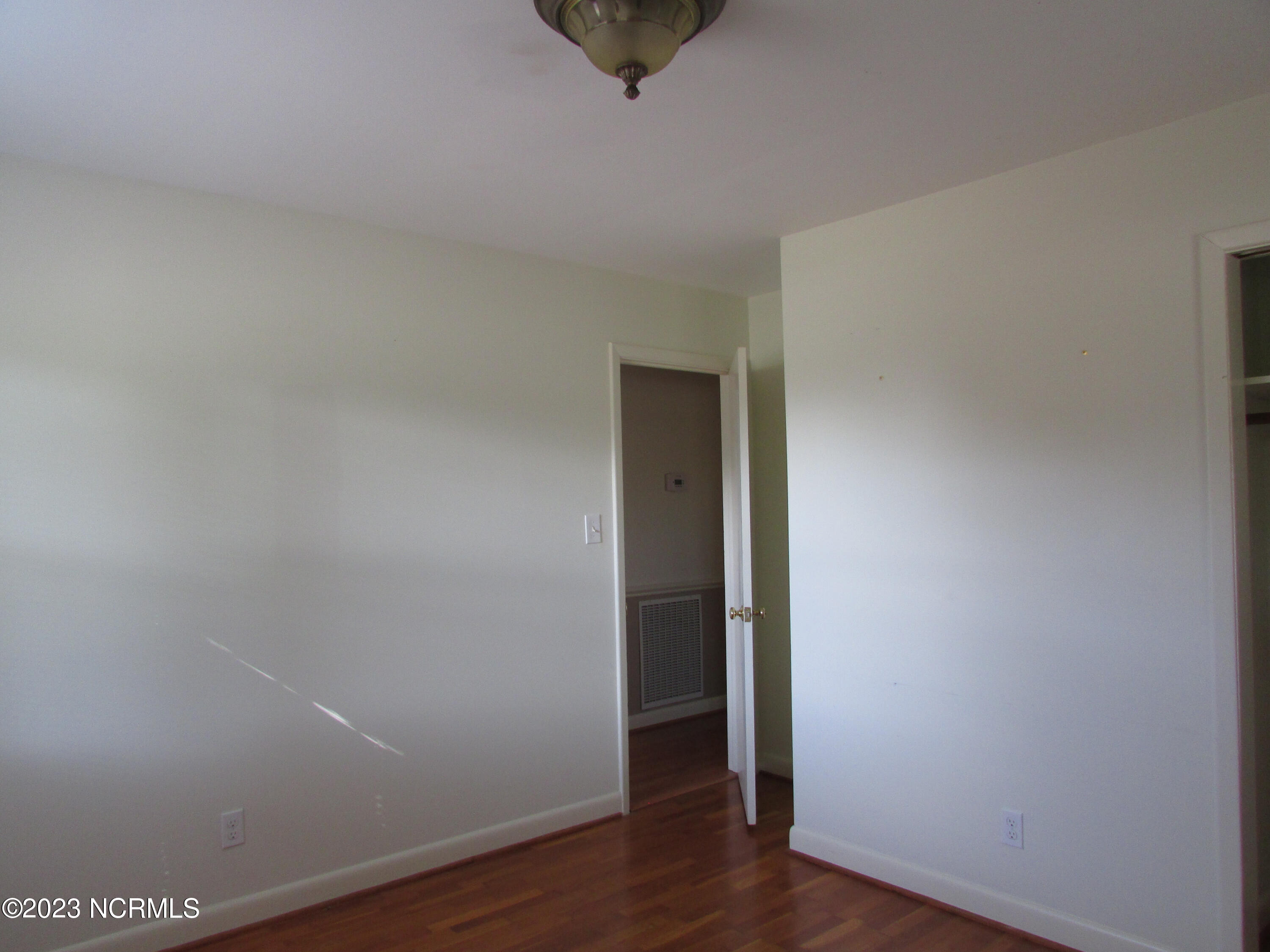 202 Wrenwood Circle Property Photo 10