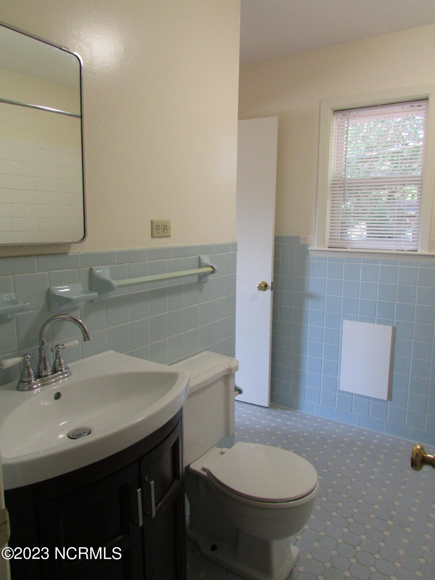 202 Wrenwood Circle Property Photo 15
