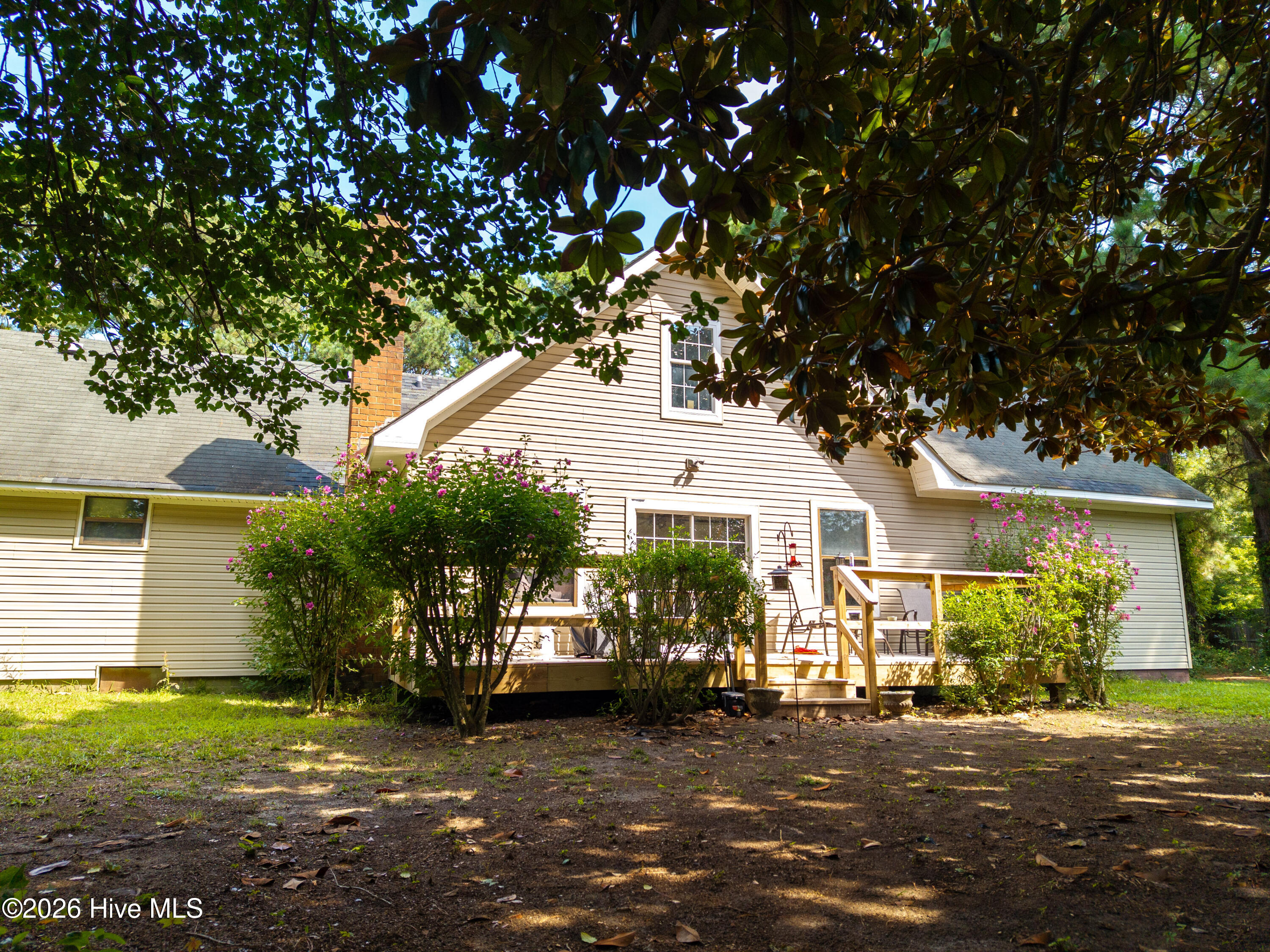 205 S End Road Property Photo 17